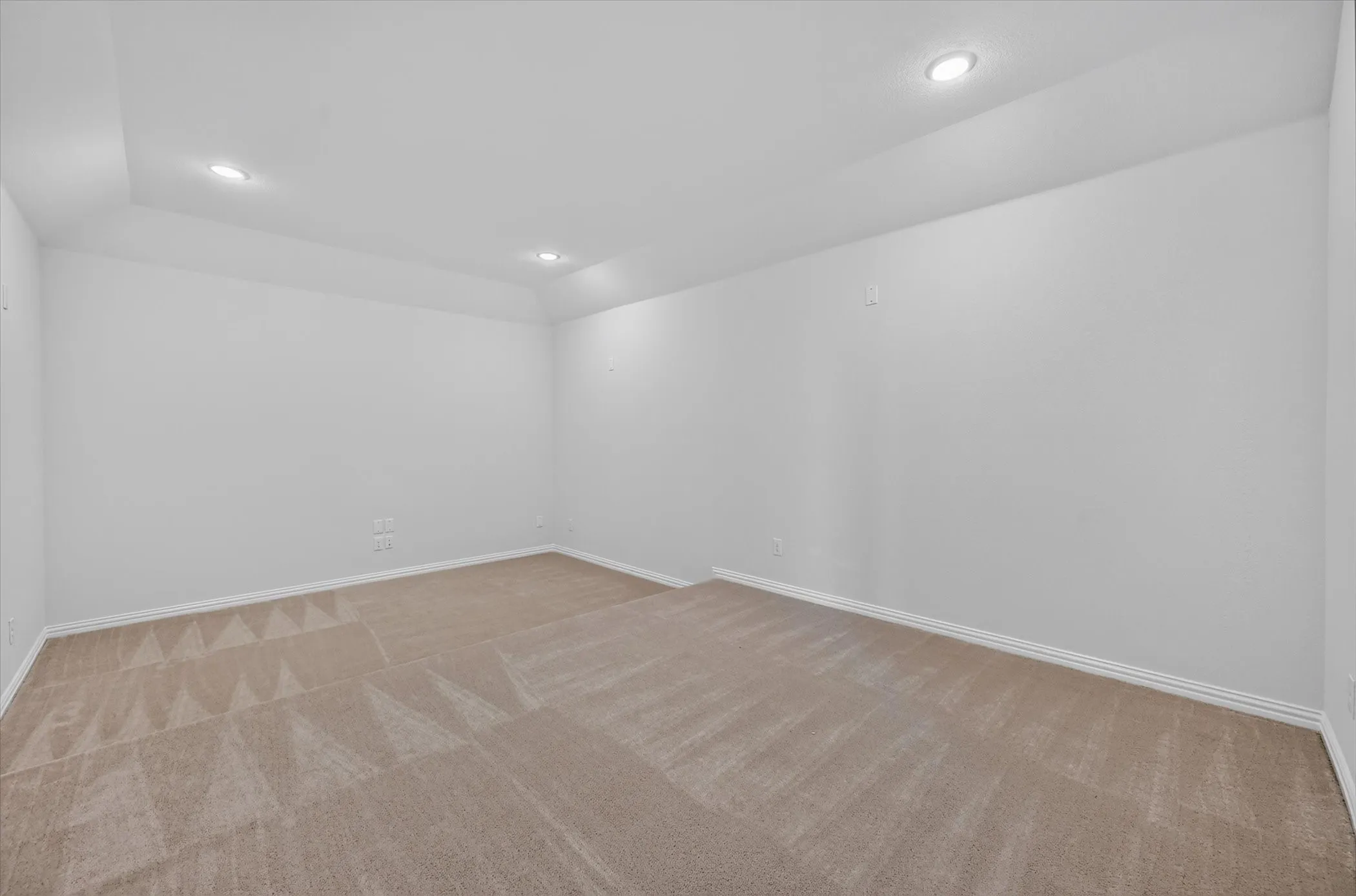 Single Family Residence For Sale in Collin County , 13683 Fernando Road, Frisco, Texas 75035, 5 Bedroom, 5 Bathroom, 3 Garage spaces, 4,605 Sqft, built in 2020, mls#21353863, Real Estate Agent in Frisco, Homes For Sale in Collin county, Homes For Sale in Frisco, Realtor in Frisco Texas, Real Estate Brokerage Independent Realty Texas, Luminita Cordes Realtor