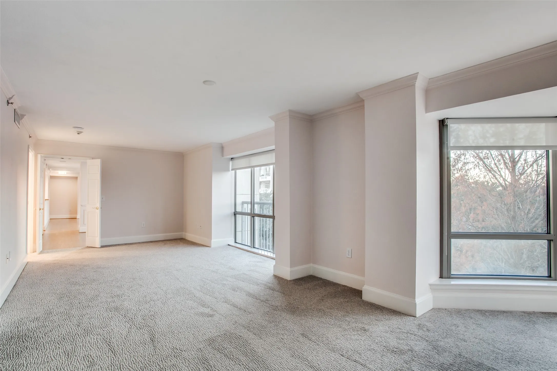 Condominium For Rent in Dallas County , 4242 Lomo Alto Drive N51, Highland Park, Texas 75219, 2 Bedroom, 3 Bathroom, 1 Garage spaces, 1,510 Sqft, built in 1950, mls#21353900, Real Estate Agent in Highland Park, Homes For Rent in Dallas county, Homes For Rent in Highland Park, Realtor in Highland Park Texas, Real Estate Brokerage Independent Realty Texas, Luminita Cordes Realtor