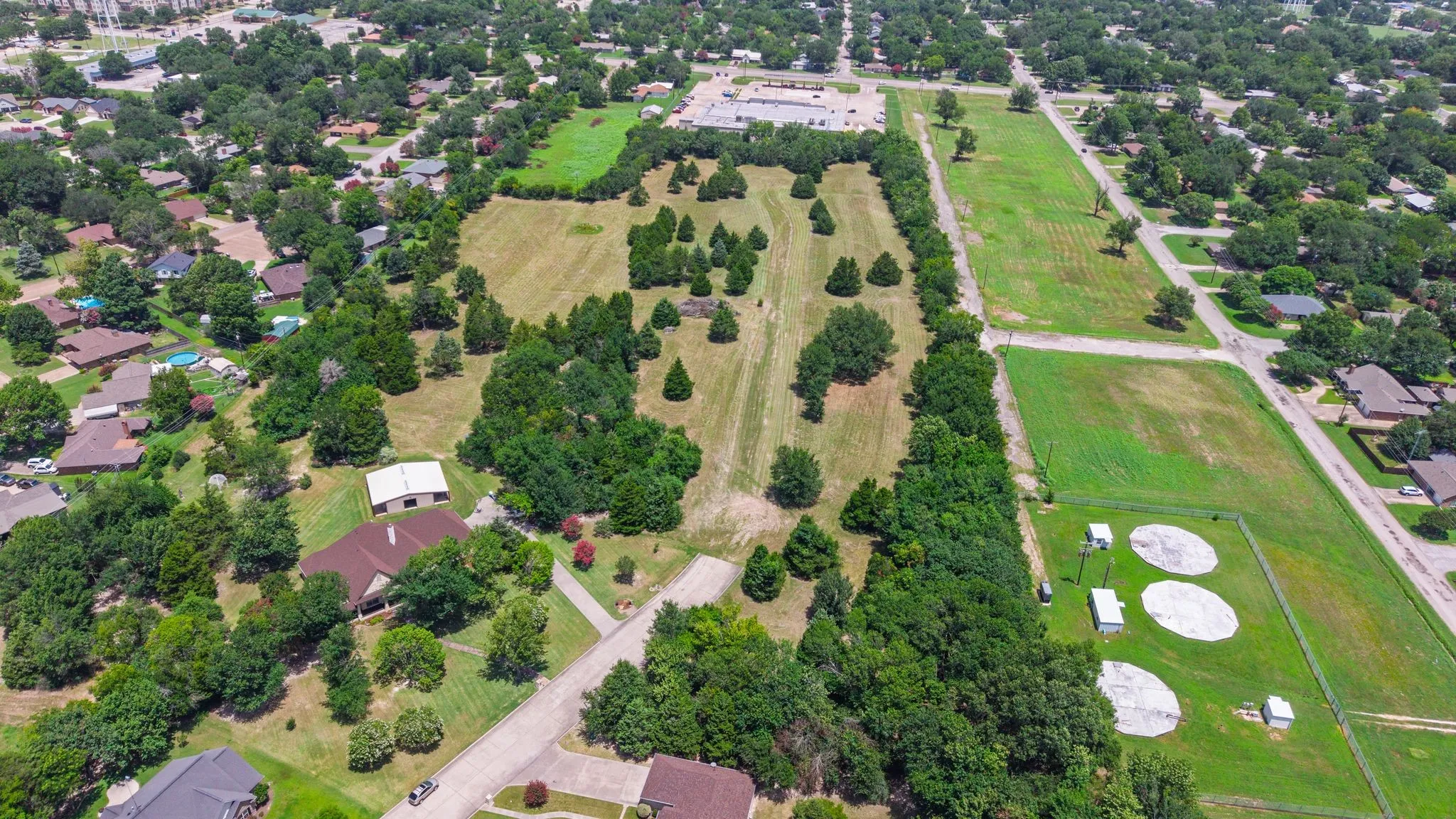 Unimproved Land For Sale in Hunt County , TRACT 20 Monroe Street, Commerce, Texas 75428, 0, 0, Garage spaces, 0 Sqft, built in 0, mls#21354049, Real Estate Agent in Commerce, Homes For Sale in Hunt county, Homes For Sale in Commerce, Realtor in Commerce Texas, Real Estate Brokerage Independent Realty Texas, Luminita Cordes Realtor