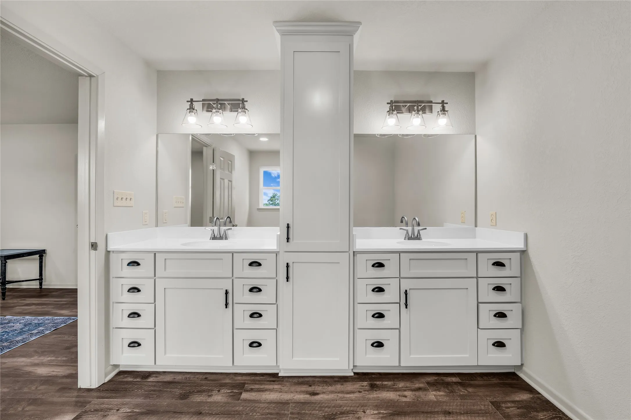 Single Family Residence For Sale in Mc Lennan County , 299 Aggie Way, China Spring, Texas 76633, 3 Bedroom, 3 Bathroom, Garage spaces, 2,038 Sqft, built in 1978, mls#21353693, Real Estate Agent in China Spring, Homes For Sale in Mc Lennan county, Homes For Sale in China Spring, Realtor in China Spring Texas, Real Estate Brokerage Independent Realty Texas, Luminita Cordes Realtor