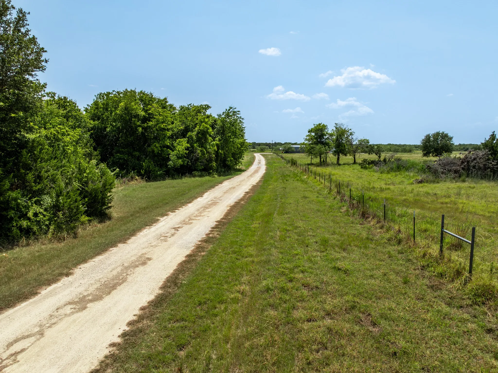 Unimproved Land For Sale in Hill County , TBD TR 1 Fm 933, Whitney, Texas 76692, 0, 0, Garage spaces, 0 Sqft, built in 0, mls#21347435, Real Estate Agent in Whitney, Homes For Sale in Hill county, Homes For Sale in Whitney, Realtor in Whitney Texas, Real Estate Brokerage Independent Realty Texas, Luminita Cordes Realtor