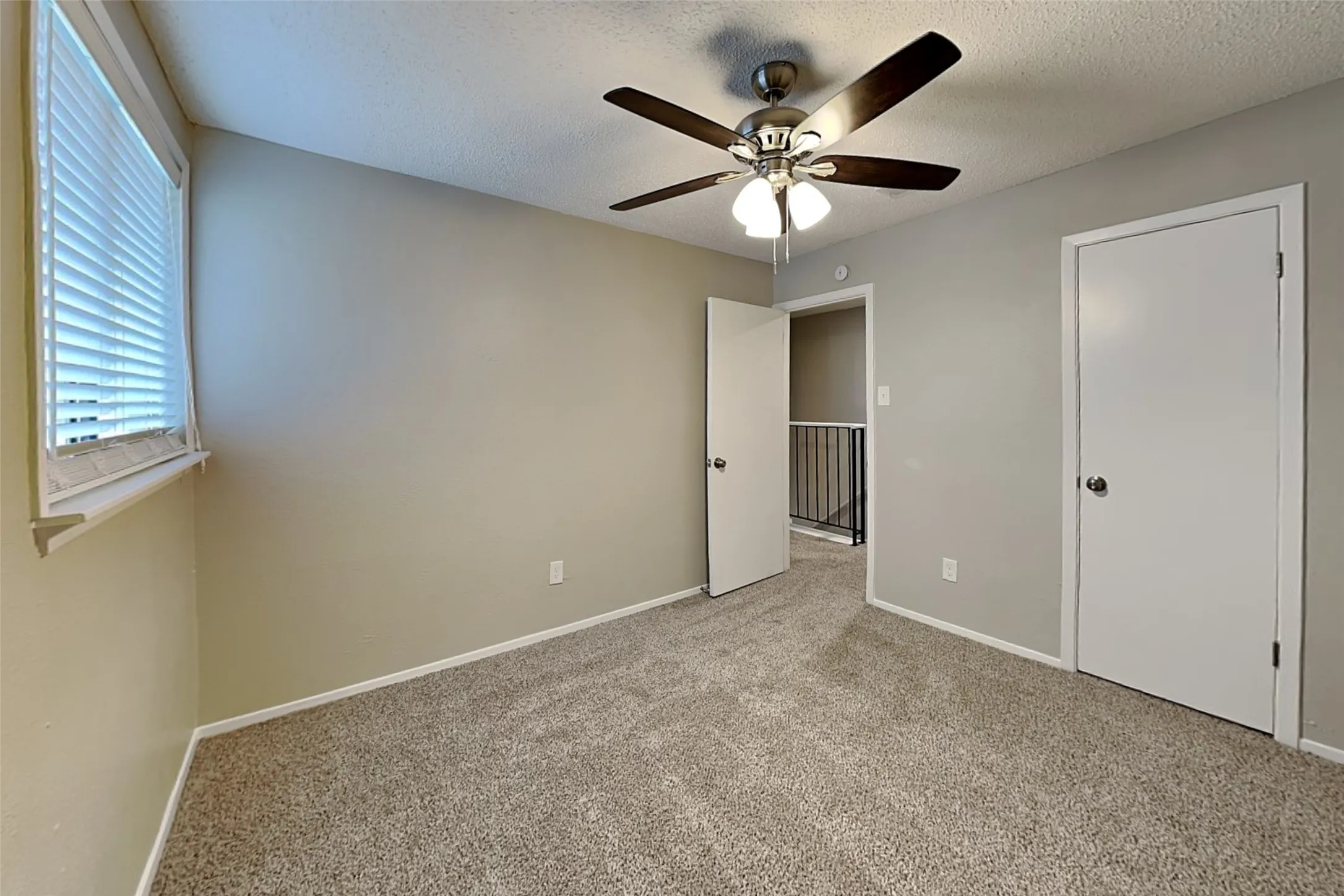 Single Family Residence For Rent in Dallas County , 2930 Canis Circle, Garland, Texas 75044, 3 Bedroom, 3 Bathroom, 2 Garage spaces, 1,540 Sqft, built in 1979, mls#21354076, Real Estate Agent in Garland, Homes For Rent in Dallas county, Homes For Rent in Garland, Realtor in Garland Texas, Real Estate Brokerage Independent Realty Texas, Luminita Cordes Realtor