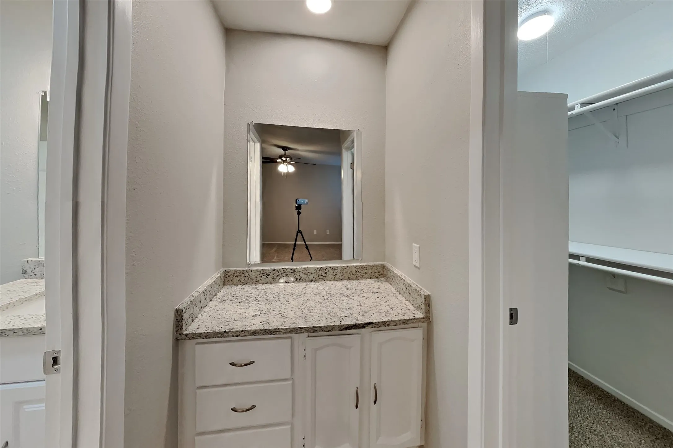 Single Family Residence For Rent in Dallas County , 2930 Canis Circle, Garland, Texas 75044, 3 Bedroom, 3 Bathroom, 2 Garage spaces, 1,540 Sqft, built in 1979, mls#21354076, Real Estate Agent in Garland, Homes For Rent in Dallas county, Homes For Rent in Garland, Realtor in Garland Texas, Real Estate Brokerage Independent Realty Texas, Luminita Cordes Realtor