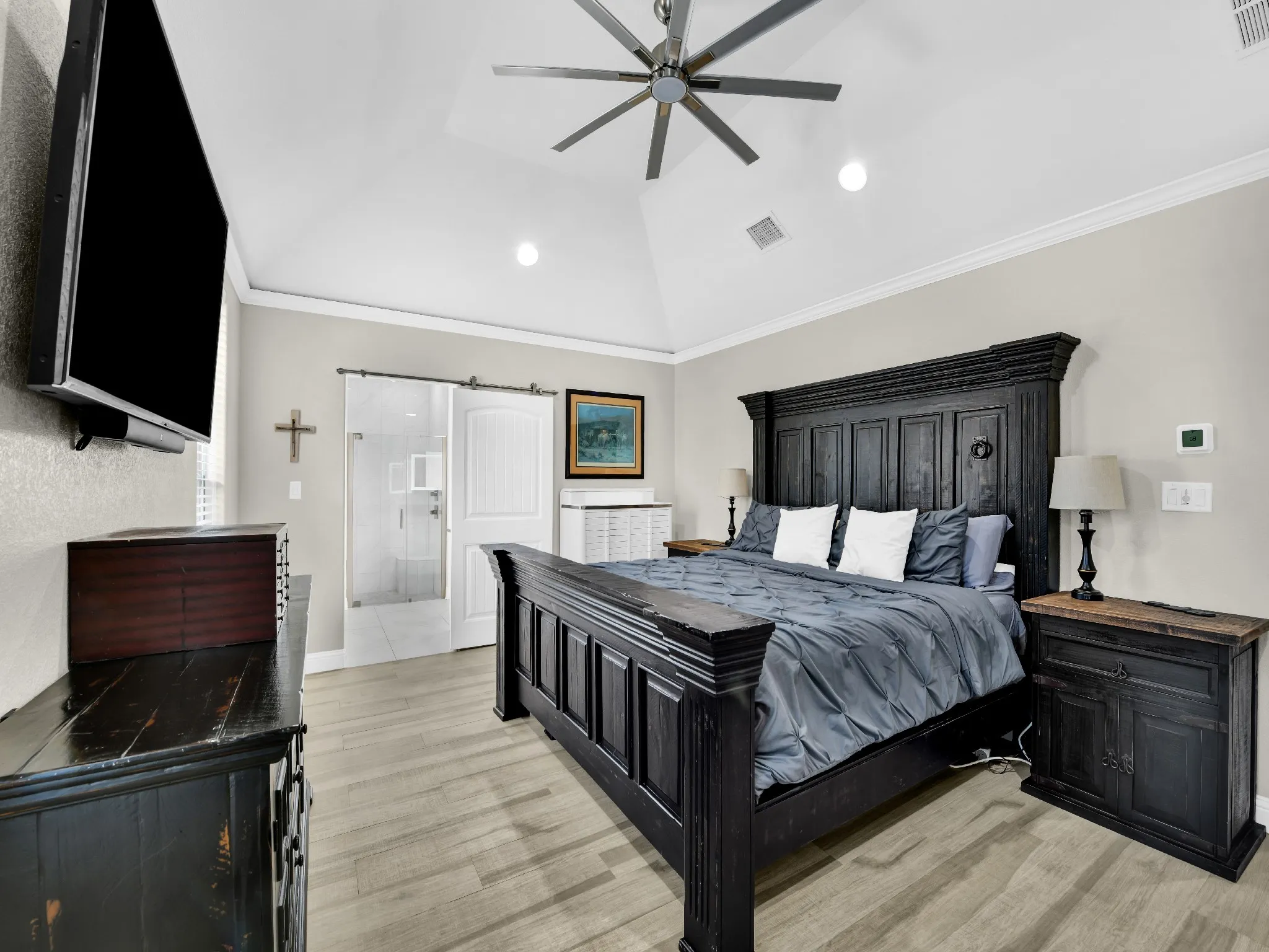 Single Family Residence For Sale in Hood County , 5418 Wedgefield Road, Granbury, Texas 76049, 4 Bedroom, 3 Bathroom, 2 Garage spaces, 2,309 Sqft, built in 2020, mls#21349504, Real Estate Agent in Granbury, Homes For Sale in Hood county, Homes For Sale in Granbury, Realtor in Granbury Texas, Real Estate Brokerage Independent Realty Texas, Luminita Cordes Realtor