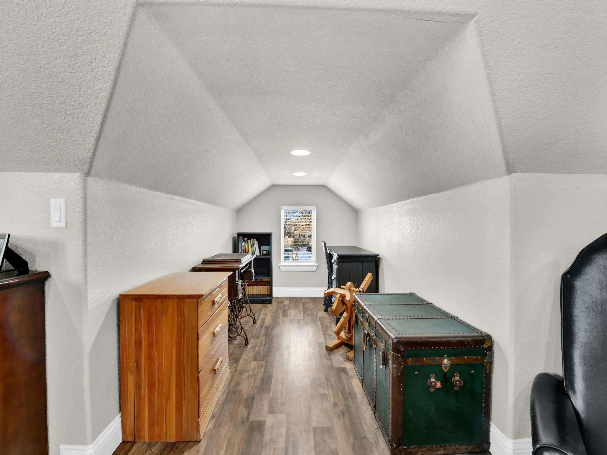 Single Family Residence For Sale in Hood County , 5418 Wedgefield Road, Granbury, Texas 76049, 4 Bedroom, 3 Bathroom, 2 Garage spaces, 2,309 Sqft, built in 2020, mls#21349504, Real Estate Agent in Granbury, Homes For Sale in Hood county, Homes For Sale in Granbury, Realtor in Granbury Texas, Real Estate Brokerage Independent Realty Texas, Luminita Cordes Realtor
