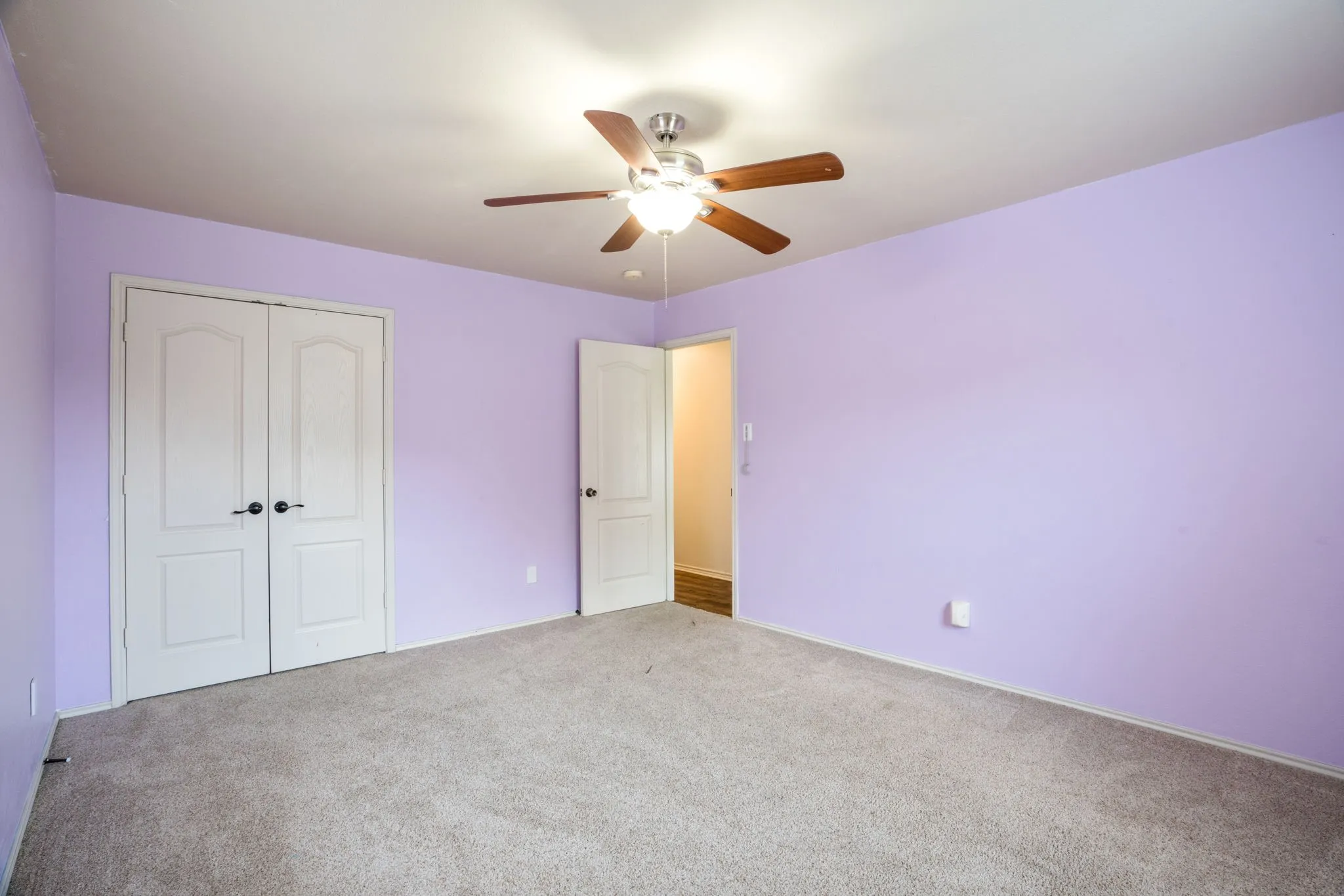 Single Family Residence For Sale in Denton County , 4306 Wood Stone Circle, Corinth, Texas 76208, 4 Bedroom, 2 Bathroom, 2 Garage spaces, 1,993 Sqft, built in 2004, mls#21350711, Real Estate Agent in Corinth, Homes For Sale in Denton county, Homes For Sale in Corinth, Realtor in Corinth Texas, Real Estate Brokerage Independent Realty Texas, Luminita Cordes Realtor