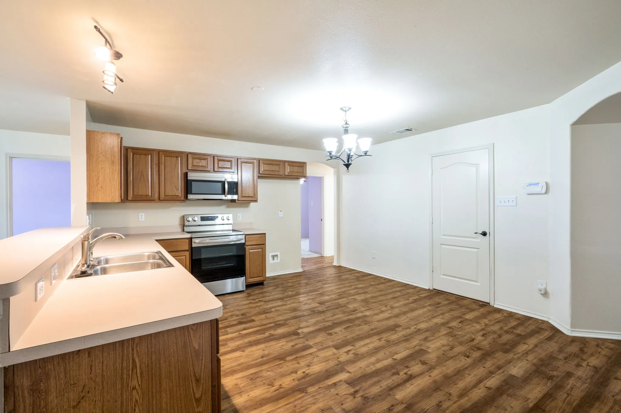 Single Family Residence For Sale in Denton County , 4306 Wood Stone Circle, Corinth, Texas 76208, 4 Bedroom, 2 Bathroom, 2 Garage spaces, 1,993 Sqft, built in 2004, mls#21350711, Real Estate Agent in Corinth, Homes For Sale in Denton county, Homes For Sale in Corinth, Realtor in Corinth Texas, Real Estate Brokerage Independent Realty Texas, Luminita Cordes Realtor