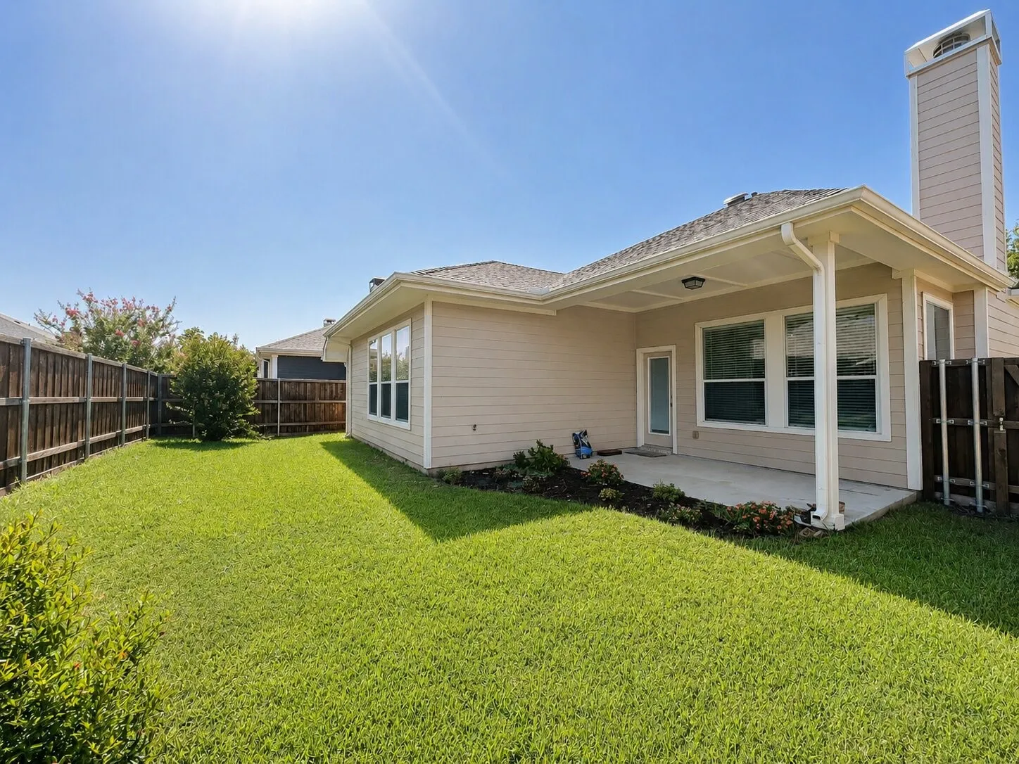 Single Family Residence For Rent in Collin County , 5724 Silverton Avenue, Mc Kinney, Texas 75070, 3 Bedroom, 2 Bathroom, 2 Garage spaces, 1,965 Sqft, built in 2006, mls#21353819, Real Estate Agent in Mc Kinney, Homes For Rent in Collin county, Homes For Rent in Mc Kinney, Realtor in Mc Kinney Texas, Real Estate Brokerage Independent Realty Texas, Luminita Cordes Realtor