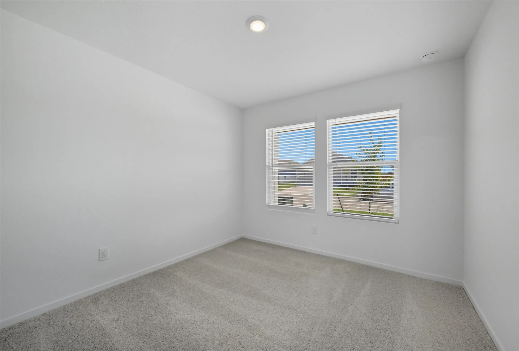 Single Family Residence For Rent in Collin County , 638 Montclair Avenue, Princeton, Texas 75407, 3 Bedroom, 2 Bathroom, 2 Garage spaces, 1,474 Sqft, built in 2025, mls#21354085, Real Estate Agent in Princeton, Homes For Rent in Collin county, Homes For Rent in Princeton, Realtor in Princeton Texas, Real Estate Brokerage Independent Realty Texas, Luminita Cordes Realtor