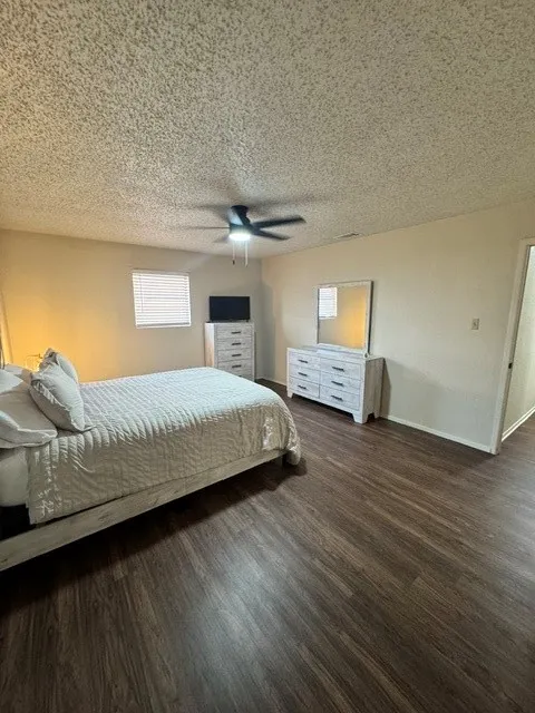 Duplex For Rent in Taylor County , 985 Minter Lane, Abilene, Texas 79603, 2 Bedroom, 2 Bathroom, Garage spaces, 2,250 Sqft, built in 1977, mls#21354087, Real Estate Agent in Abilene, Homes For Rent in Taylor county, Homes For Rent in Abilene, Realtor in Abilene Texas, Real Estate Brokerage Independent Realty Texas, Luminita Cordes Realtor