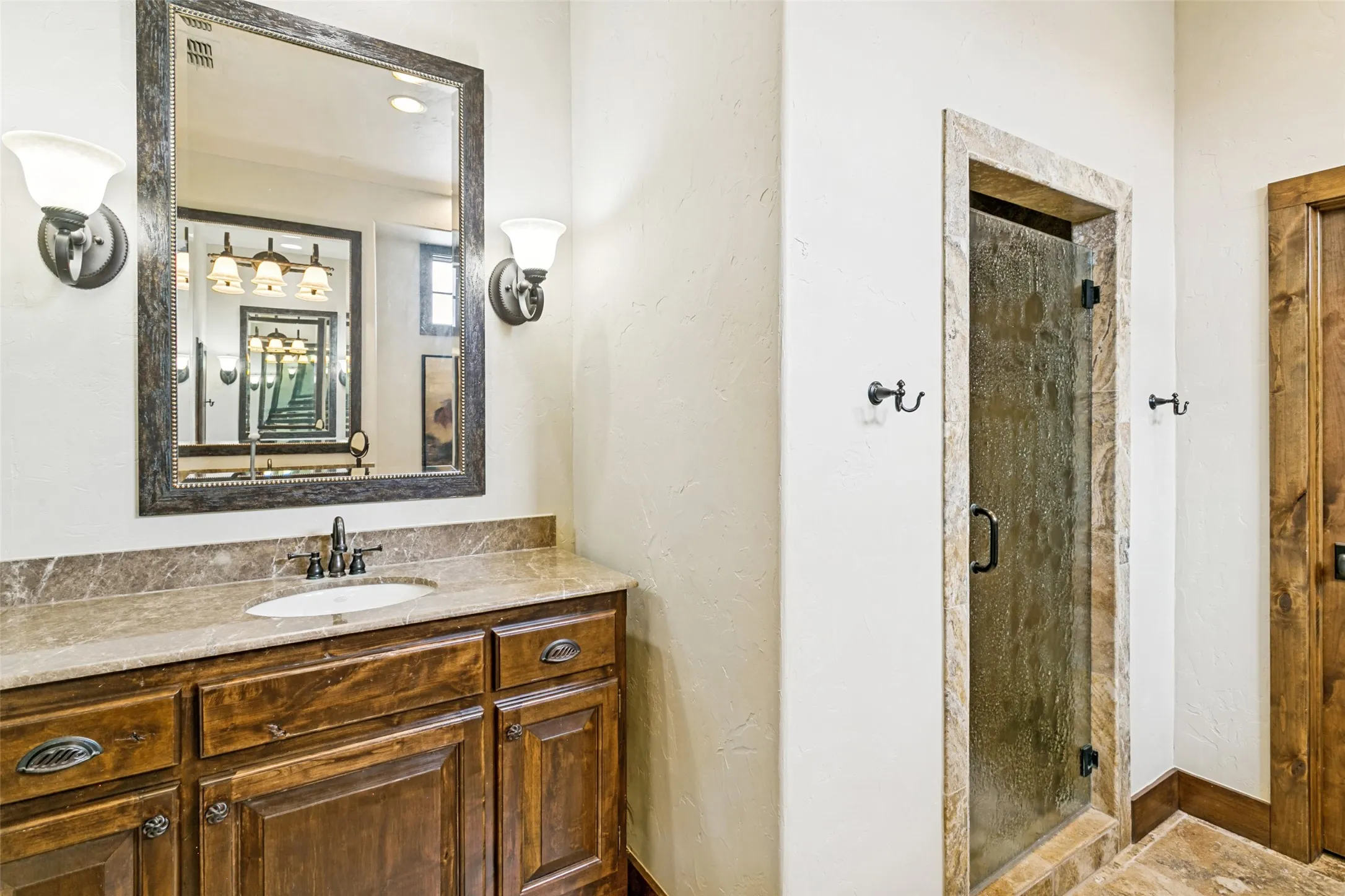 Townhouse For Sale in Palo Pinto County , 2030 Harbor Way 401, Possum Kingdom Lake, Texas 76449, 1 Bedroom, 2 Bathrooms, 1 Garage spaces, 1,462 Sqft, built in 2008, Price $369,500, mls#21349129, Real Estate Agent in Possum Kingdom Lake, Homes For Sale in Palo Pinto county, Homes For Sale in Possum Kingdom Lake, Realtor in Possum Kingdom Lake Texas, Real Estate Brokerage Independent Realty Texas, Luminita Cordes Realtor
