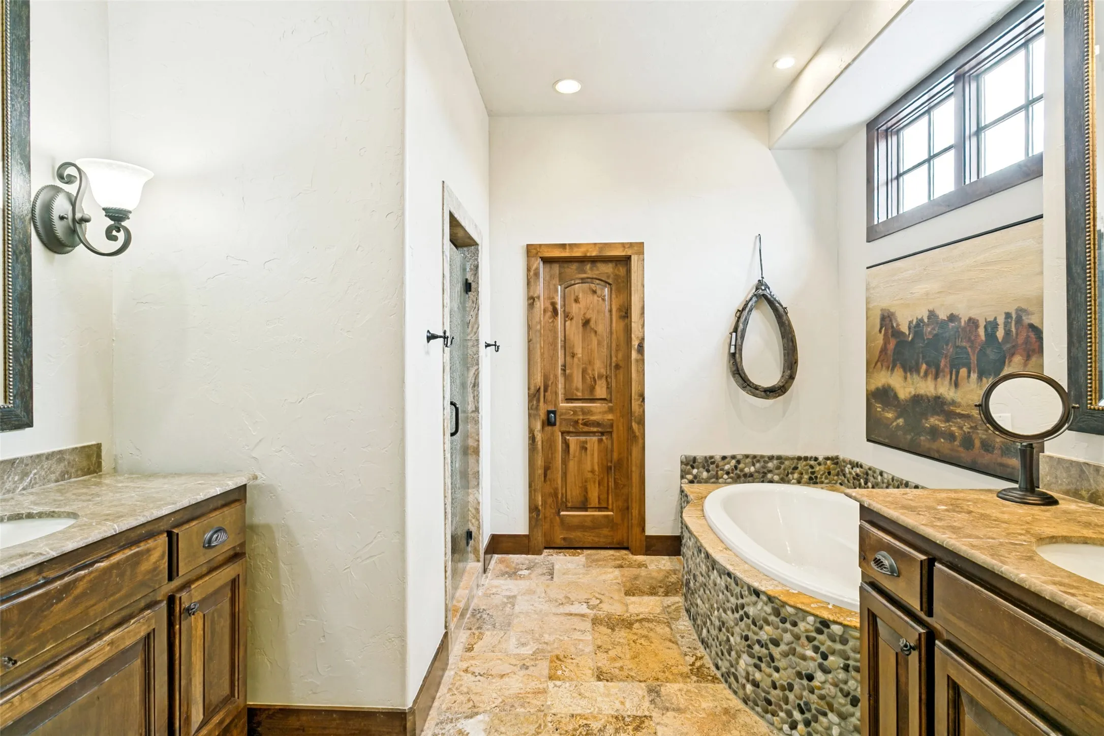 Townhouse For Sale in Palo Pinto County , 2030 Harbor Way 401, Possum Kingdom Lake, Texas 76449, 1 Bedroom, 2 Bathrooms, 1 Garage spaces, 1,462 Sqft, built in 2008, Price $369,500, mls#21349129, Real Estate Agent in Possum Kingdom Lake, Homes For Sale in Palo Pinto county, Homes For Sale in Possum Kingdom Lake, Realtor in Possum Kingdom Lake Texas, Real Estate Brokerage Independent Realty Texas, Luminita Cordes Realtor