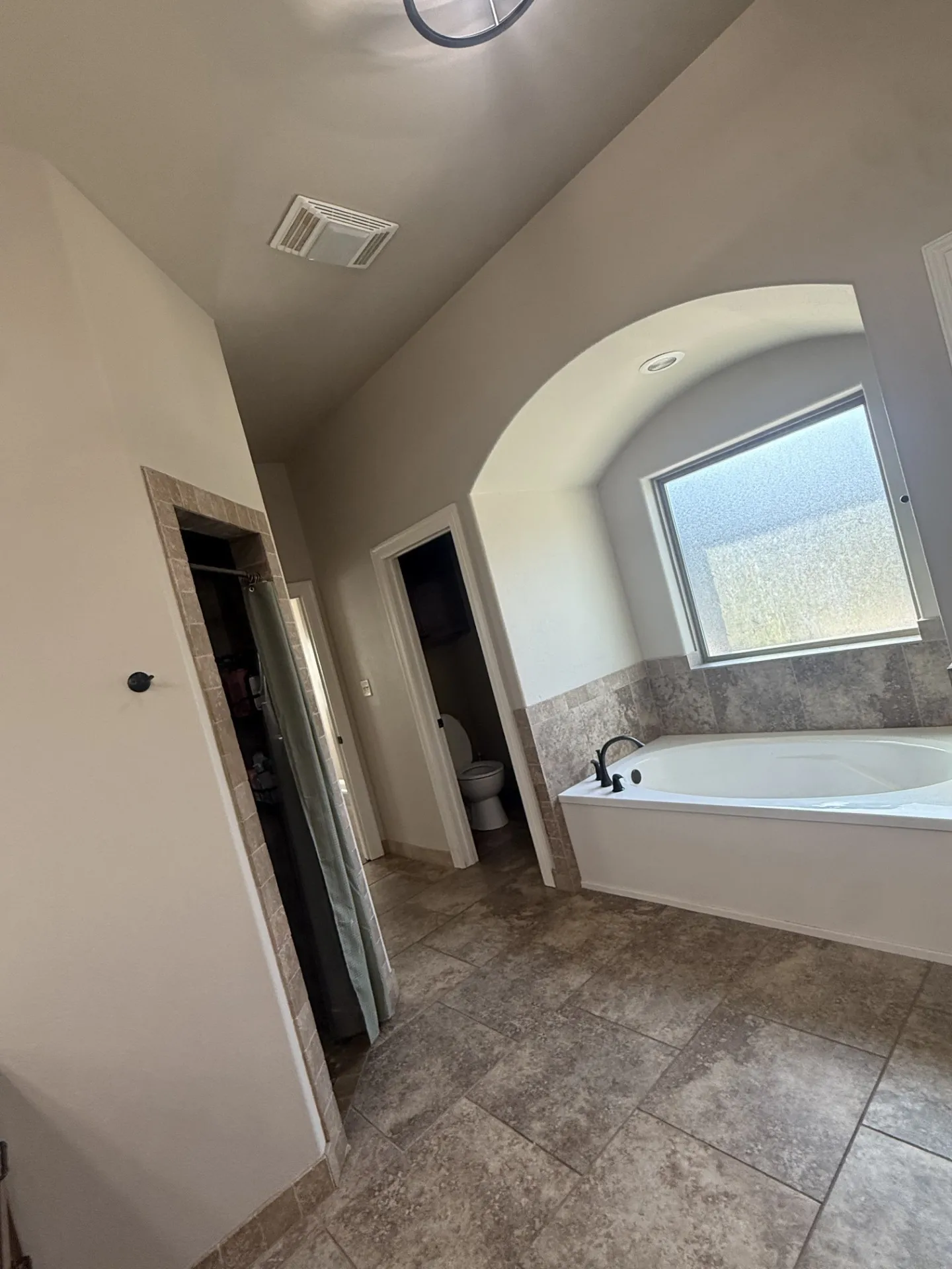Single Family Residence For Sale in Harrison County , 160 Serenity Lane, Marshall, Texas 75672, 4 Bedroom, 2 Bathroom, 1 Garage spaces, 2,260 Sqft, built in 2015, mls#21353673, Real Estate Agent in Marshall, Homes For Sale in Harrison county, Homes For Sale in Marshall, Realtor in Marshall Texas, Real Estate Brokerage Independent Realty Texas, Luminita Cordes Realtor