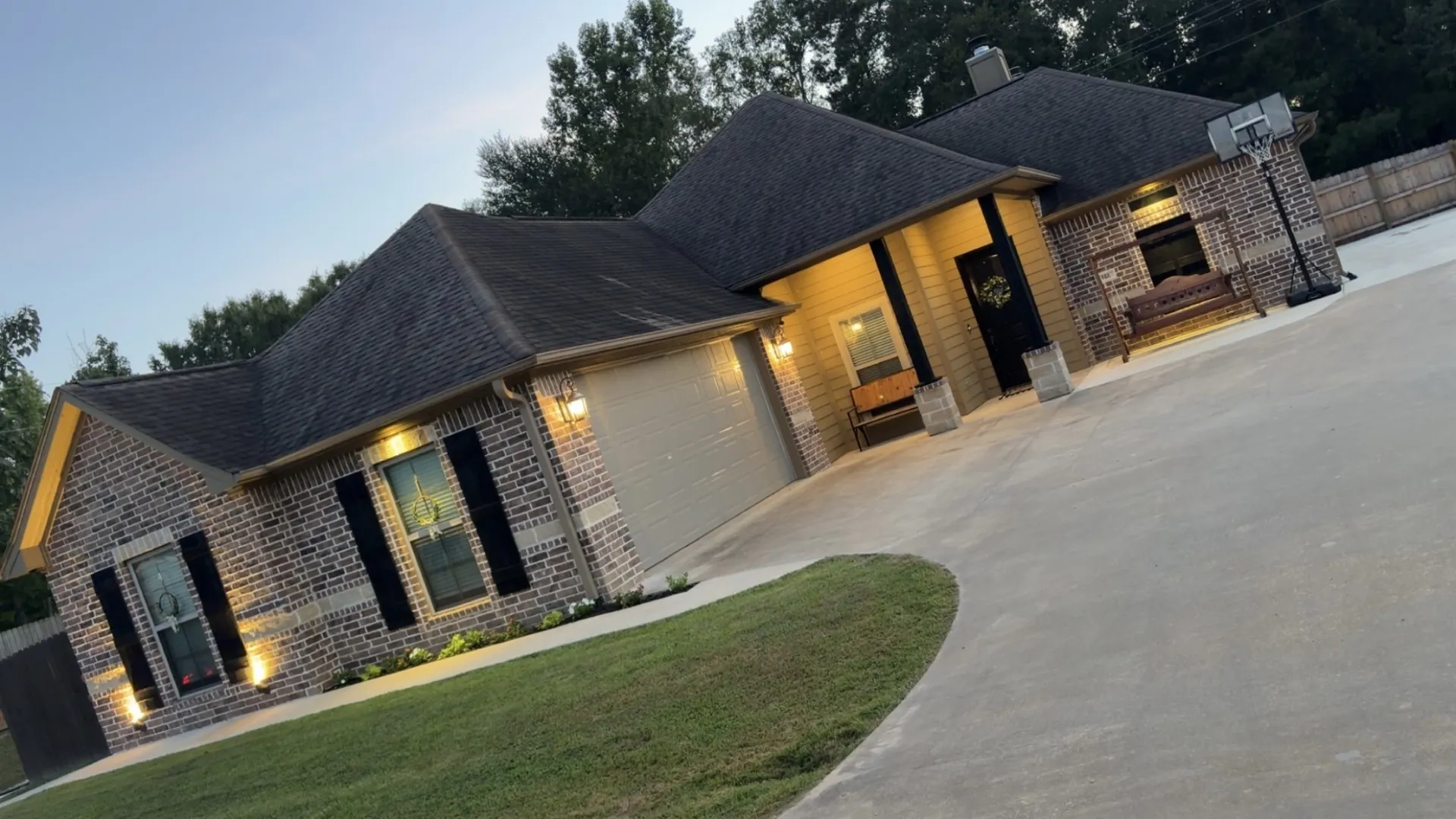 Single Family Residence For Sale in Harrison County , 160 Serenity Lane, Marshall, Texas 75672, 4 Bedroom, 2 Bathroom, 1 Garage spaces, 2,260 Sqft, built in 2015, mls#21353673, Real Estate Agent in Marshall, Homes For Sale in Harrison county, Homes For Sale in Marshall, Realtor in Marshall Texas, Real Estate Brokerage Independent Realty Texas, Luminita Cordes Realtor