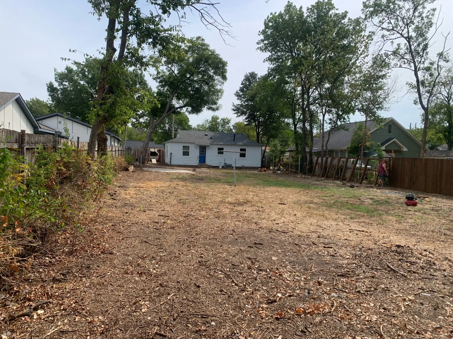 Single Family Residence For Rent in Dallas County , 517 Hawthorne Street, Irving, Texas 75061, 3 Bedroom, 1 Bathroom, Garage spaces, 1,000 Sqft, built in 1950, mls#21353970, Real Estate Agent in Irving, Homes For Rent in Dallas county, Homes For Rent in Irving, Realtor in Irving Texas, Real Estate Brokerage Independent Realty Texas, Luminita Cordes Realtor