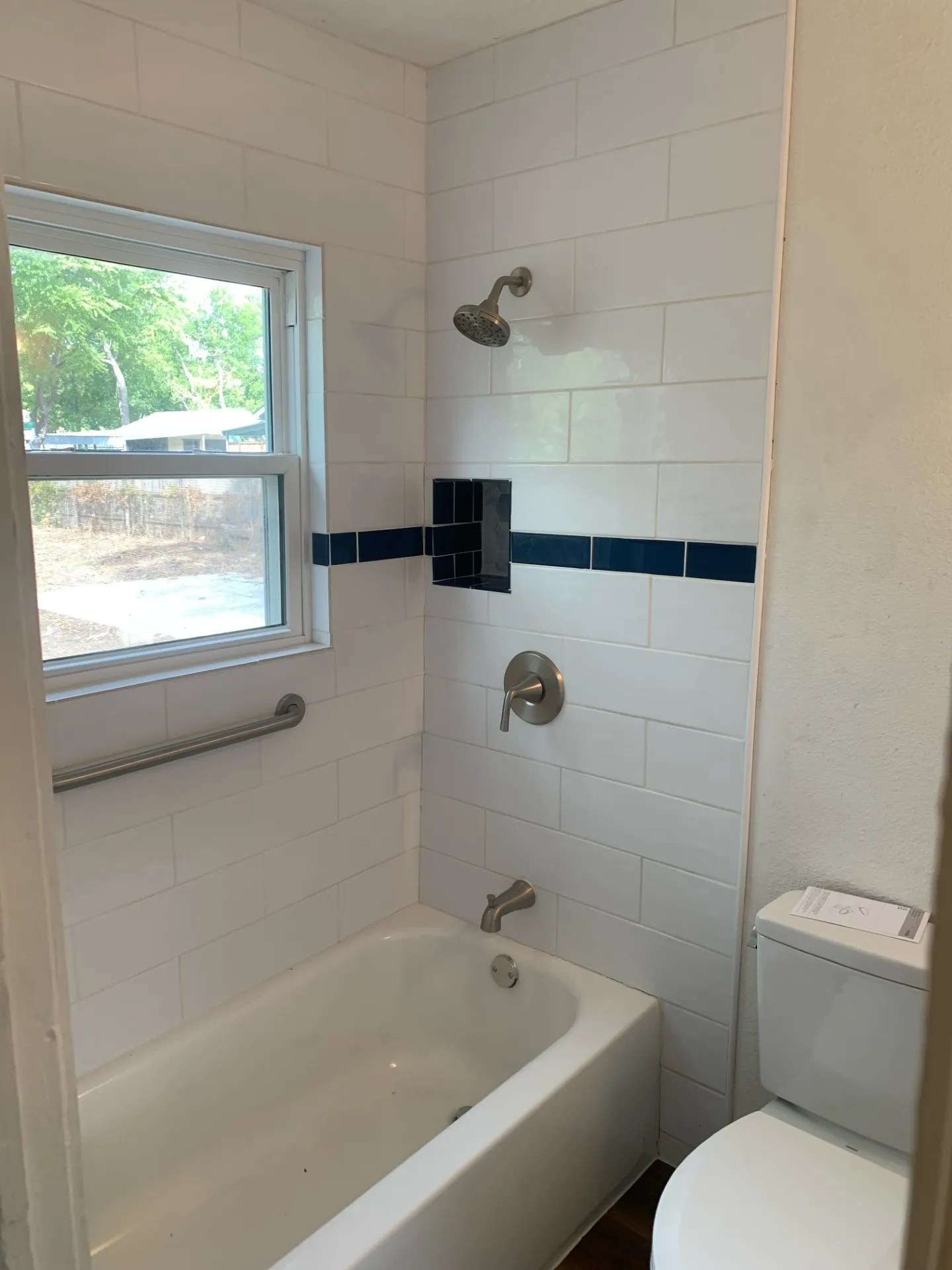 Single Family Residence For Rent in Dallas County , 517 Hawthorne Street, Irving, Texas 75061, 3 Bedroom, 1 Bathroom, Garage spaces, 1,000 Sqft, built in 1950, mls#21353970, Real Estate Agent in Irving, Homes For Rent in Dallas county, Homes For Rent in Irving, Realtor in Irving Texas, Real Estate Brokerage Independent Realty Texas, Luminita Cordes Realtor