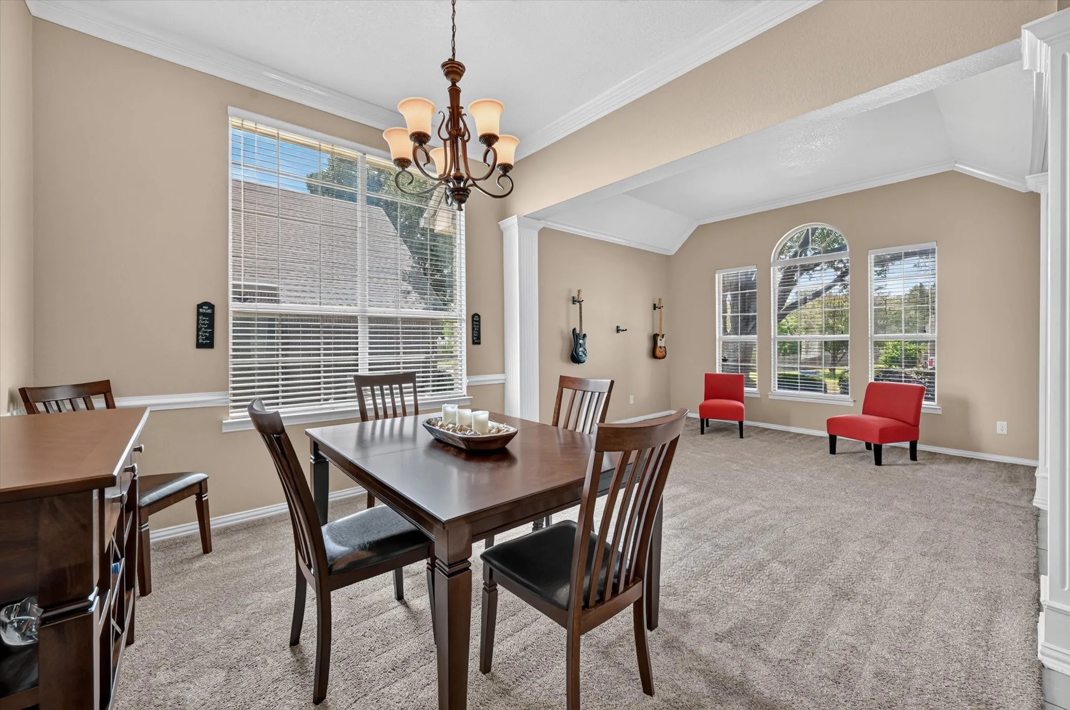 Single Family Residence For Sale in Denton County , 1804 Shadywood Lane, Flower Mound, Texas 75028, 4 Bedroom, 3 Bathroom, 2 Garage spaces, 2,311 Sqft, built in 1994, mls#21351317, Real Estate Agent in Flower Mound, Homes For Sale in Denton county, Homes For Sale in Flower Mound, Realtor in Flower Mound Texas, Real Estate Brokerage Independent Realty Texas, Luminita Cordes Realtor
