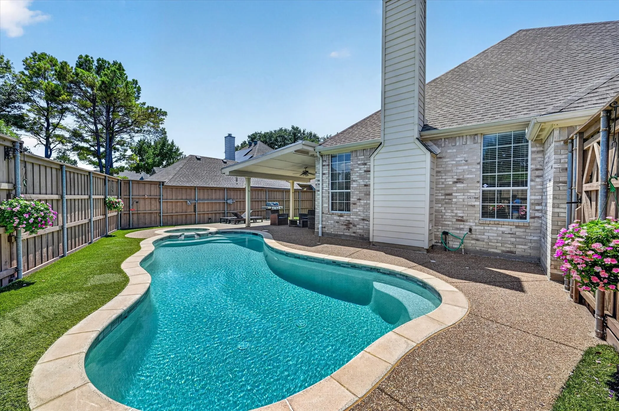 Single Family Residence For Sale in Denton County , 1804 Shadywood Lane, Flower Mound, Texas 75028, 4 Bedroom, 3 Bathroom, 2 Garage spaces, 2,311 Sqft, built in 1994, mls#21351317, Real Estate Agent in Flower Mound, Homes For Sale in Denton county, Homes For Sale in Flower Mound, Realtor in Flower Mound Texas, Real Estate Brokerage Independent Realty Texas, Luminita Cordes Realtor