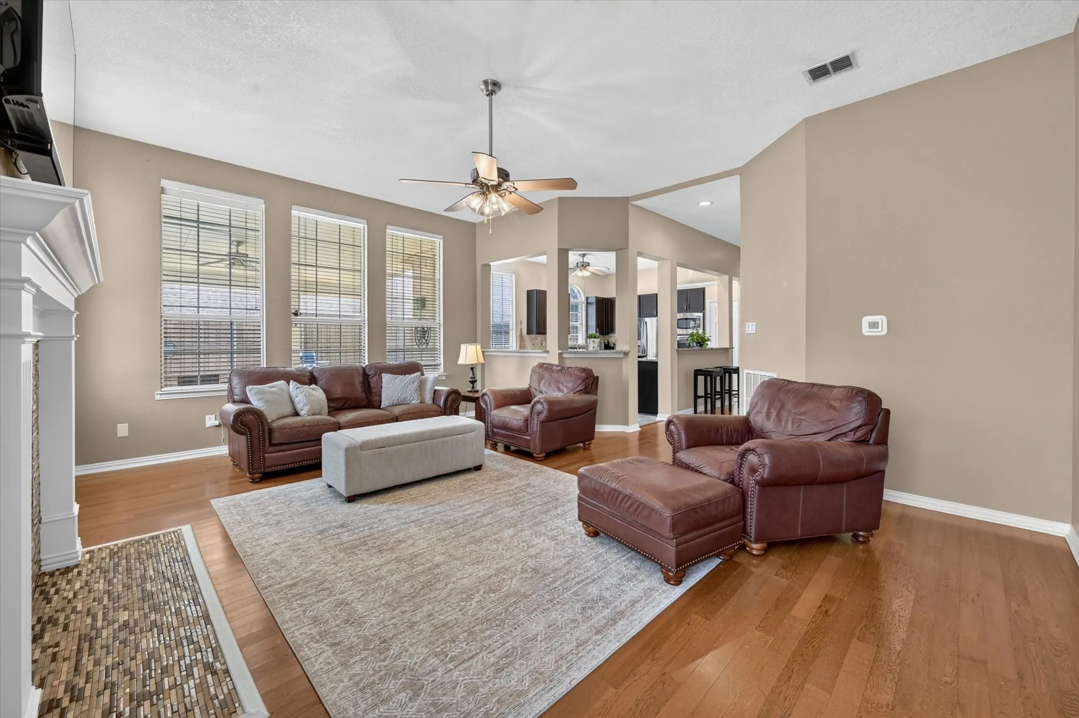 Single Family Residence For Sale in Denton County , 1804 Shadywood Lane, Flower Mound, Texas 75028, 4 Bedroom, 3 Bathroom, 2 Garage spaces, 2,311 Sqft, built in 1994, mls#21351317, Real Estate Agent in Flower Mound, Homes For Sale in Denton county, Homes For Sale in Flower Mound, Realtor in Flower Mound Texas, Real Estate Brokerage Independent Realty Texas, Luminita Cordes Realtor