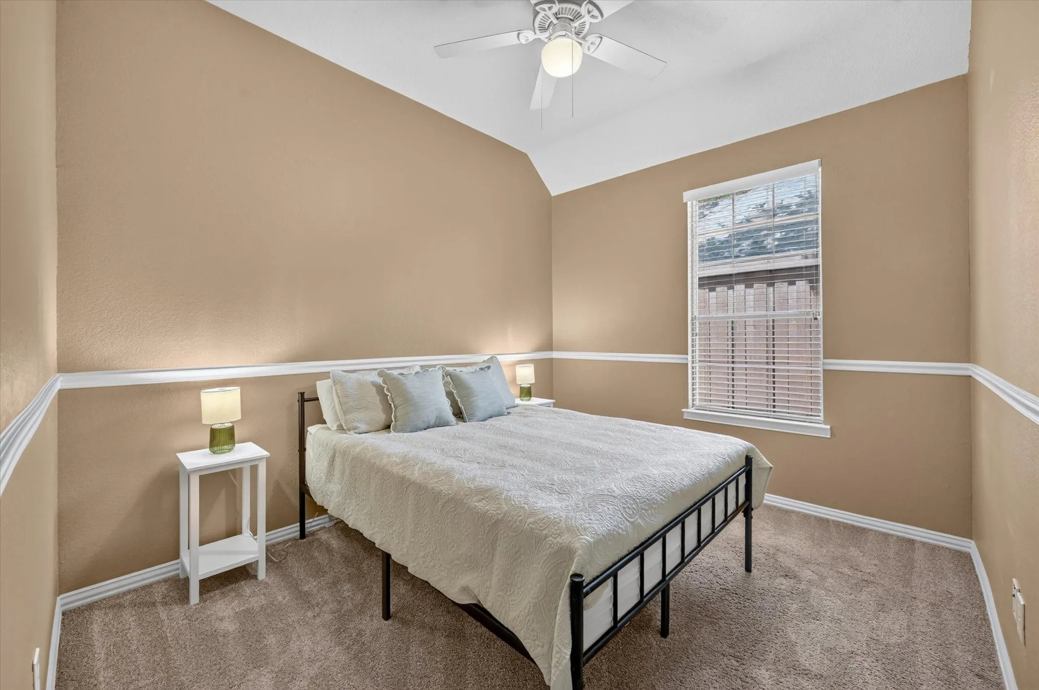 Single Family Residence For Sale in Denton County , 1804 Shadywood Lane, Flower Mound, Texas 75028, 4 Bedroom, 3 Bathroom, 2 Garage spaces, 2,311 Sqft, built in 1994, mls#21351317, Real Estate Agent in Flower Mound, Homes For Sale in Denton county, Homes For Sale in Flower Mound, Realtor in Flower Mound Texas, Real Estate Brokerage Independent Realty Texas, Luminita Cordes Realtor