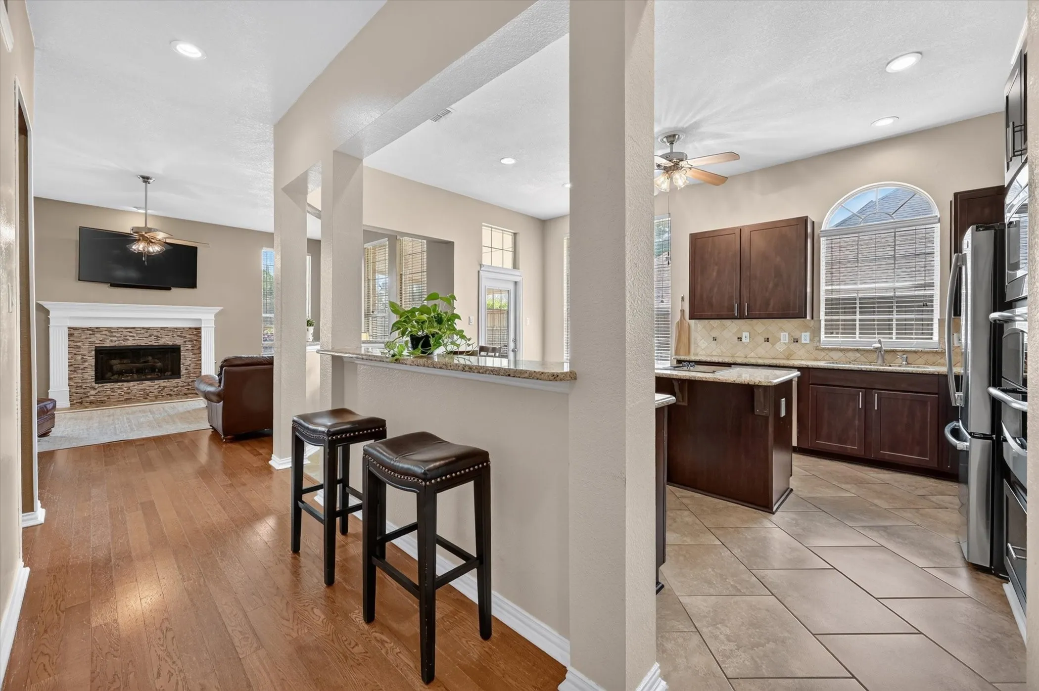 Single Family Residence For Sale in Denton County , 1804 Shadywood Lane, Flower Mound, Texas 75028, 4 Bedroom, 3 Bathroom, 2 Garage spaces, 2,311 Sqft, built in 1994, mls#21351317, Real Estate Agent in Flower Mound, Homes For Sale in Denton county, Homes For Sale in Flower Mound, Realtor in Flower Mound Texas, Real Estate Brokerage Independent Realty Texas, Luminita Cordes Realtor