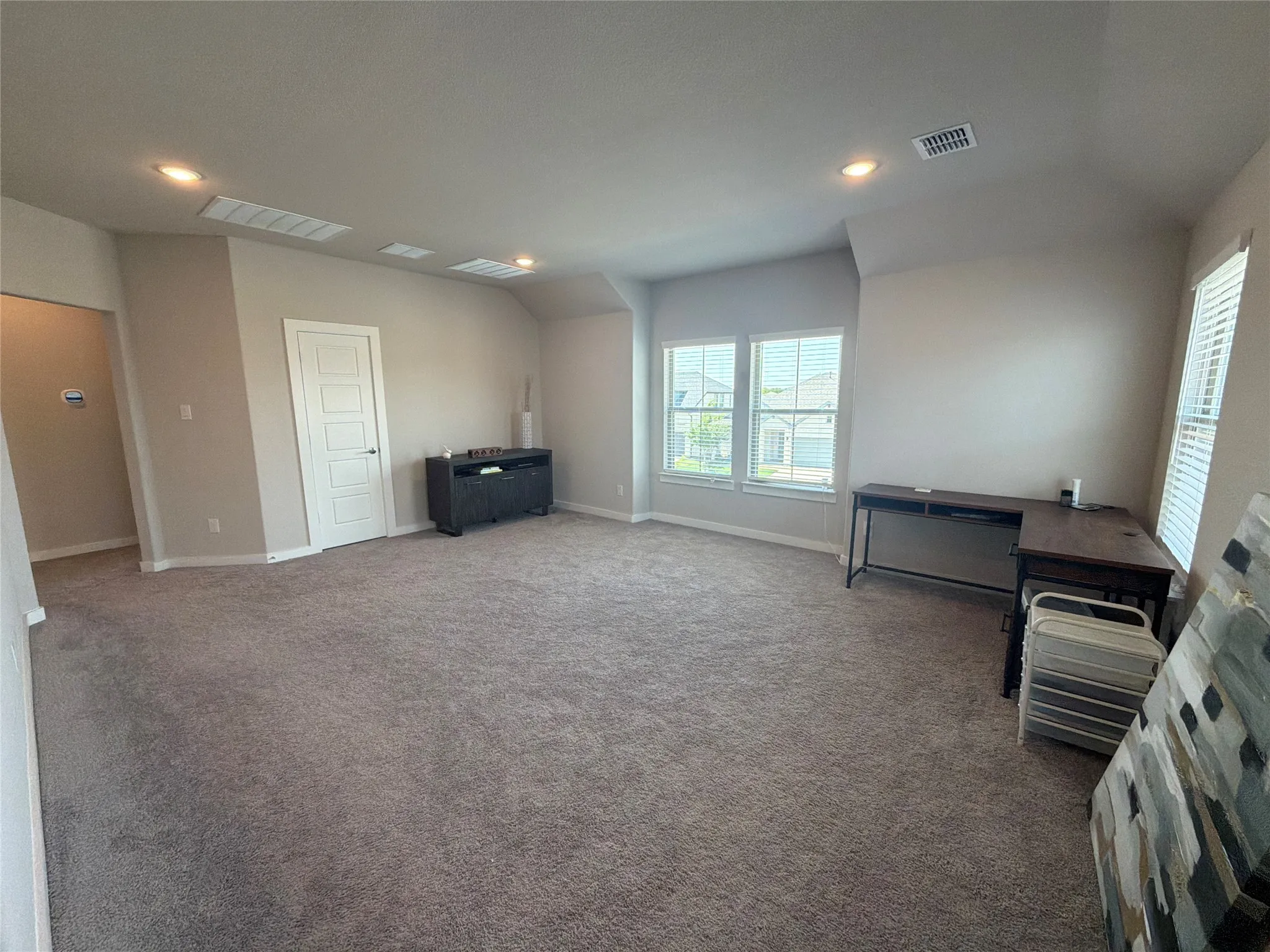 Single Family Residence For Sale in Tarrant County , 2417 Mankato Drive, Fort Worth, Texas 76179, 5 Bedroom, 3 Bathroom, 2 Garage spaces, 2,956 Sqft, built in 2022, mls#21353246, Real Estate Agent in Fort Worth, Homes For Sale in Tarrant county, Homes For Sale in Fort Worth, Realtor in Fort Worth Texas, Real Estate Brokerage Independent Realty Texas, Luminita Cordes Realtor