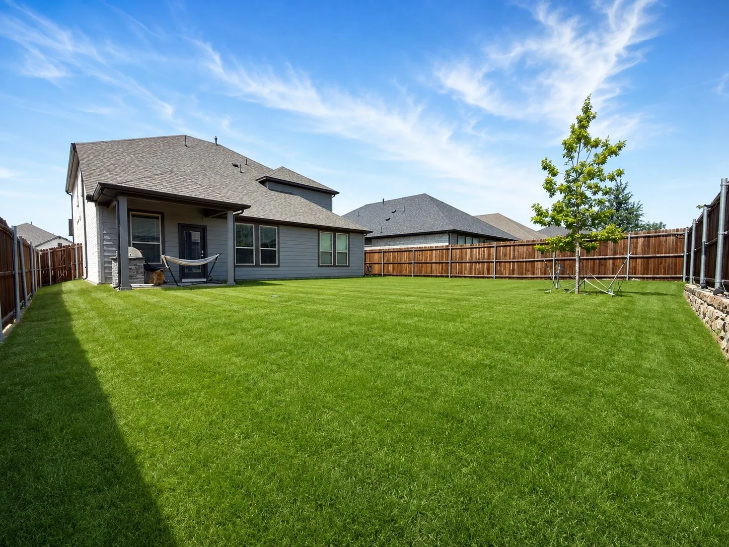 Single Family Residence For Sale in Tarrant County , 2417 Mankato Drive, Fort Worth, Texas 76179, 5 Bedroom, 3 Bathroom, 2 Garage spaces, 2,956 Sqft, built in 2022, mls#21353246, Real Estate Agent in Fort Worth, Homes For Sale in Tarrant county, Homes For Sale in Fort Worth, Realtor in Fort Worth Texas, Real Estate Brokerage Independent Realty Texas, Luminita Cordes Realtor