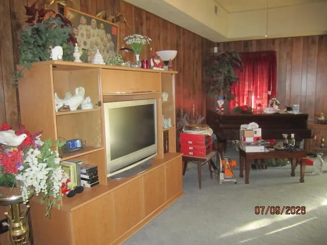 Single Family Residence For Sale in Dallas County , 1530 S Dallas Avenue, Lancaster, Texas 75146, 2 Bedroom, 2 Bathroom, 1 Garage spaces, 3,076 Sqft, built in 1980, mls#21350646, Real Estate Agent in Lancaster, Homes For Sale in Dallas county, Homes For Sale in Lancaster, Realtor in Lancaster Texas, Real Estate Brokerage Independent Realty Texas, Luminita Cordes Realtor