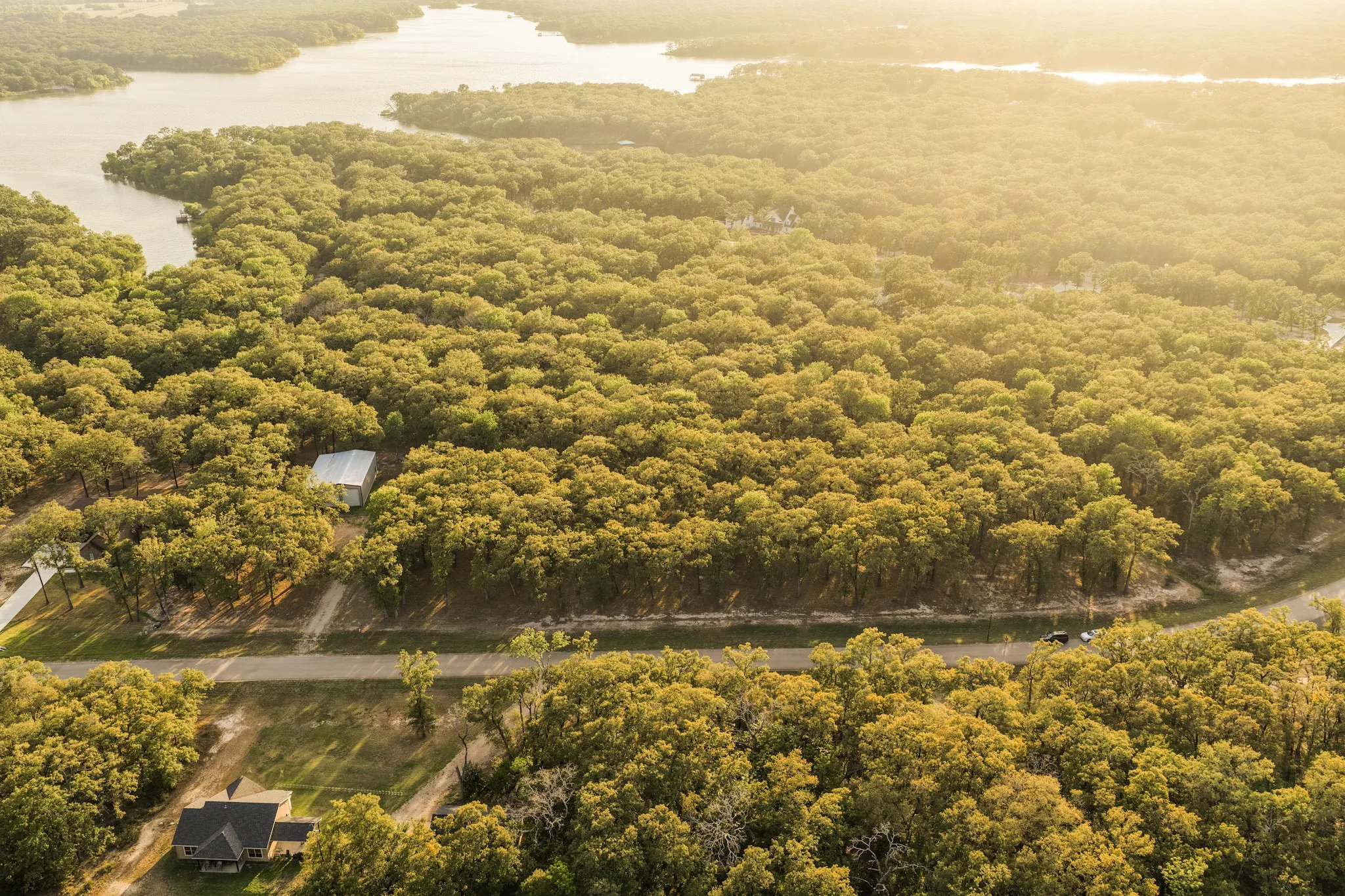 Unimproved Land For Sale in Hunt County , TBD Vintage Shore Drive, Quinlan, Texas 75474, 0, 0, Garage spaces, 0 Sqft, built in 0, mls#21353897, Real Estate Agent in Quinlan, Homes For Sale in Hunt county, Homes For Sale in Quinlan, Realtor in Quinlan Texas, Real Estate Brokerage Independent Realty Texas, Luminita Cordes Realtor