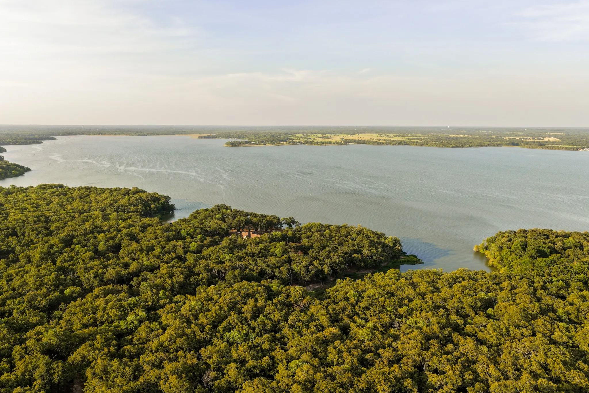 Unimproved Land For Sale in Hunt County , TBD Vintage Shore Drive, Quinlan, Texas 75474, 0, 0, Garage spaces, 0 Sqft, built in 0, mls#21353897, Real Estate Agent in Quinlan, Homes For Sale in Hunt county, Homes For Sale in Quinlan, Realtor in Quinlan Texas, Real Estate Brokerage Independent Realty Texas, Luminita Cordes Realtor