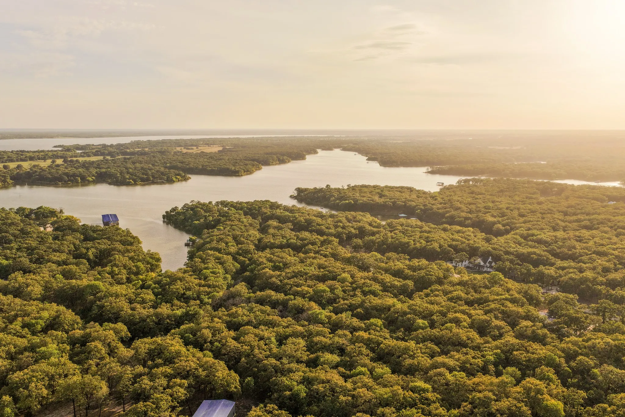 Unimproved Land For Sale in Hunt County , TBD Vintage Shore Drive, Quinlan, Texas 75474, 0, 0, Garage spaces, 0 Sqft, built in 0, mls#21353761, Real Estate Agent in Quinlan, Homes For Sale in Hunt county, Homes For Sale in Quinlan, Realtor in Quinlan Texas, Real Estate Brokerage Independent Realty Texas, Luminita Cordes Realtor