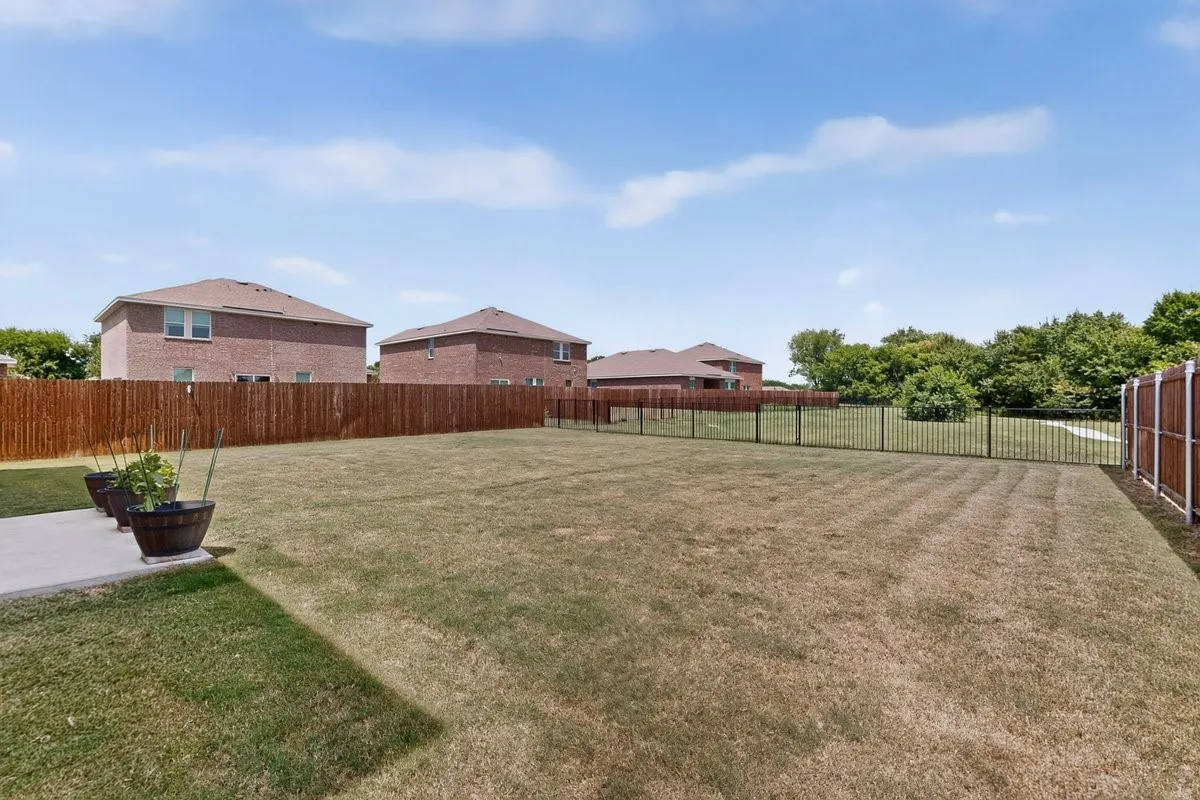 Single Family Residence For Sale in Ellis County , 2208 Frio River Road, Glenn Heights, Texas 75154, 4 Bedroom, 3 Bathroom, 2 Garage spaces, 2,032 Sqft, built in 2023, mls#21352160, Real Estate Agent in Glenn Heights, Homes For Sale in Ellis county, Homes For Sale in Glenn Heights, Realtor in Glenn Heights Texas, Real Estate Brokerage Independent Realty Texas, Luminita Cordes Realtor