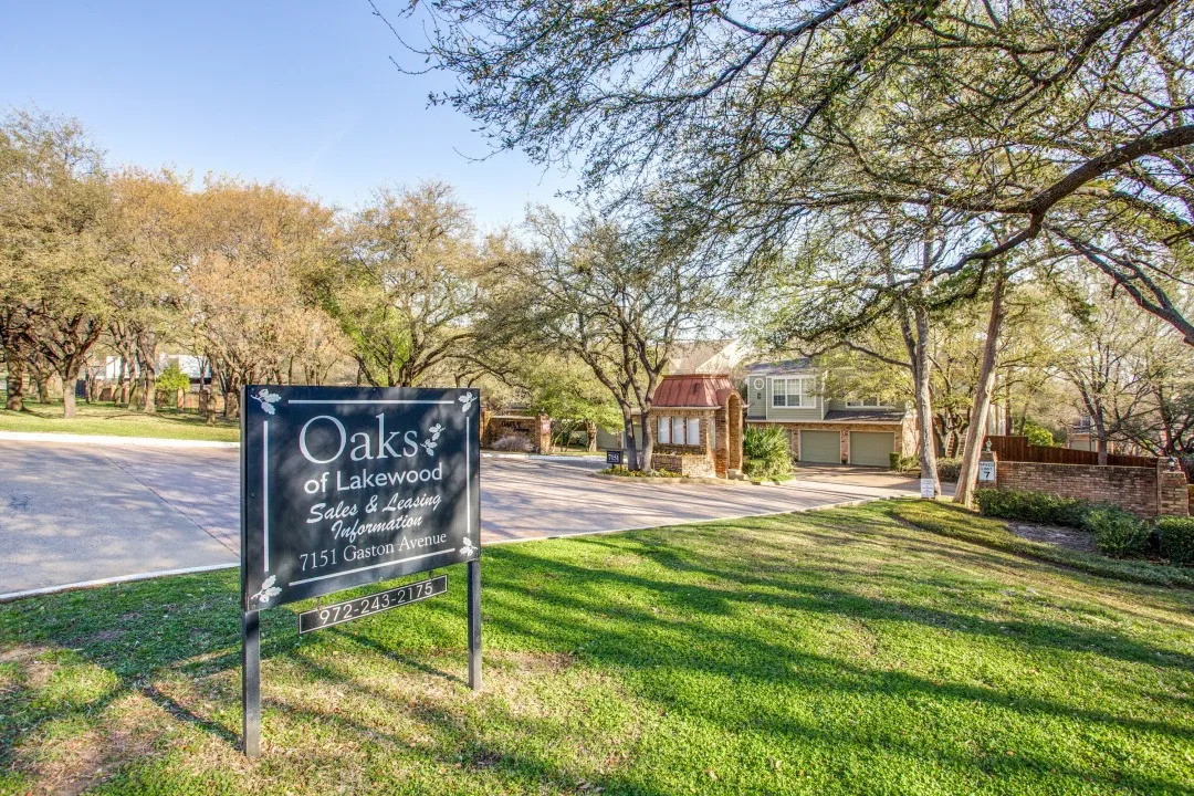 Condominium For Rent in Dallas County , 7151 Gaston Avenue 412, Dallas, Texas 75214, 1 Bedroom, 1 Bathroom, Garage spaces, 606 Sqft, built in 1984, mls#21354124, Real Estate Agent in Dallas, Homes For Rent in Dallas county, Homes For Rent in Dallas, Realtor in Dallas Texas, Real Estate Brokerage Independent Realty Texas, Luminita Cordes Realtor