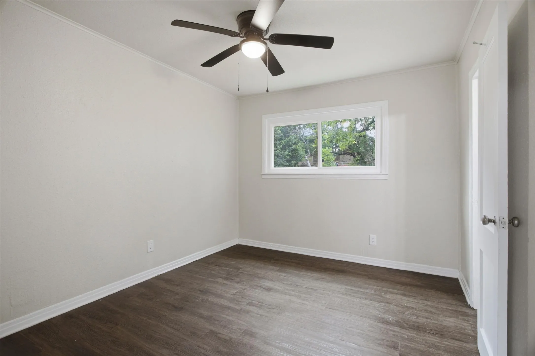Single Family Residence For Sale in Tarrant County , 2264 Fritz Allen Street, Sansom Park, Texas 76114, 2 Bedroom, 1 Bathroom, Garage spaces, 624 Sqft, built in 1952, mls#21354126, Real Estate Agent in Sansom Park, Homes For Sale in Tarrant county, Homes For Sale in Sansom Park, Realtor in Sansom Park Texas, Real Estate Brokerage Independent Realty Texas, Luminita Cordes Realtor