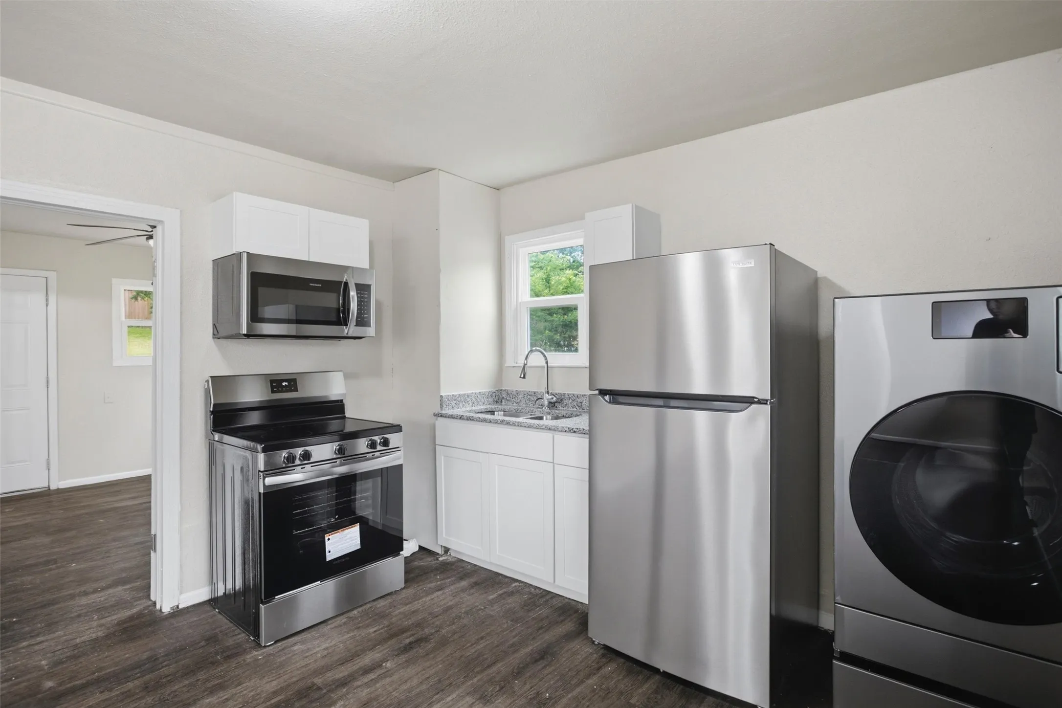 Single Family Residence For Sale in Tarrant County , 2264 Fritz Allen Street, Sansom Park, Texas 76114, 2 Bedroom, 1 Bathroom, Garage spaces, 624 Sqft, built in 1952, mls#21354126, Real Estate Agent in Sansom Park, Homes For Sale in Tarrant county, Homes For Sale in Sansom Park, Realtor in Sansom Park Texas, Real Estate Brokerage Independent Realty Texas, Luminita Cordes Realtor