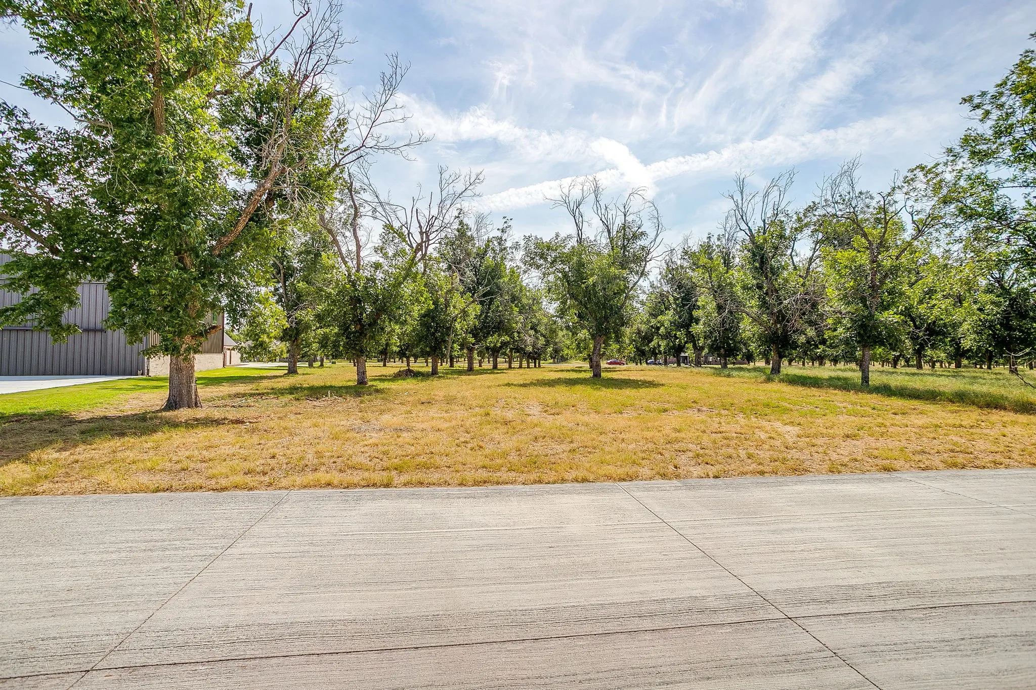 Unimproved Land For Sale in Hood County , 943 E Landings, Granbury, Texas 76049, 0, 0, Garage spaces, 0 Sqft, built in 0, mls#21349333, Real Estate Agent in Granbury, Homes For Sale in Hood county, Homes For Sale in Granbury, Realtor in Granbury Texas, Real Estate Brokerage Independent Realty Texas, Luminita Cordes Realtor