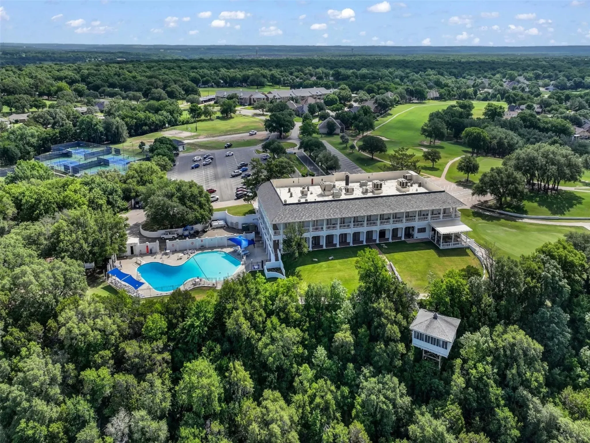 Unimproved Land For Sale in Hood County , 943 E Landings, Granbury, Texas 76049, 0, 0, Garage spaces, 0 Sqft, built in 0, mls#21349333, Real Estate Agent in Granbury, Homes For Sale in Hood county, Homes For Sale in Granbury, Realtor in Granbury Texas, Real Estate Brokerage Independent Realty Texas, Luminita Cordes Realtor