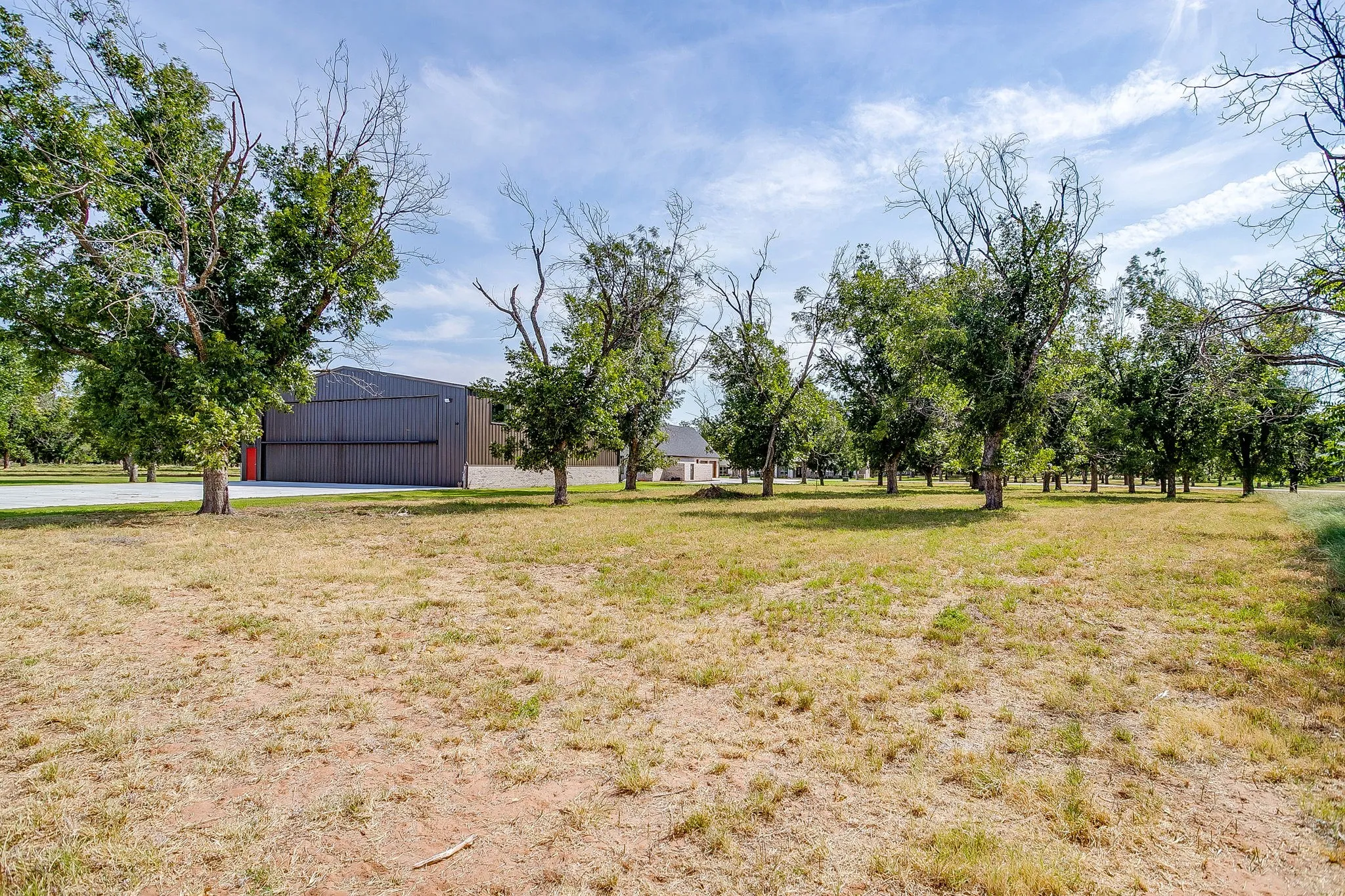 Unimproved Land For Sale in Hood County , 943 E Landings, Granbury, Texas 76049, 0, 0, Garage spaces, 0 Sqft, built in 0, mls#21349333, Real Estate Agent in Granbury, Homes For Sale in Hood county, Homes For Sale in Granbury, Realtor in Granbury Texas, Real Estate Brokerage Independent Realty Texas, Luminita Cordes Realtor