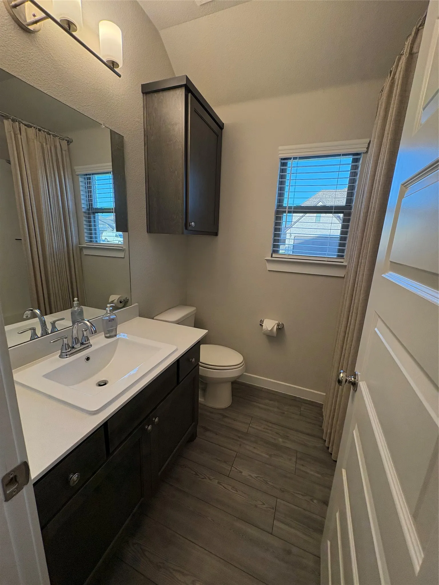 Single Family Residence For Rent in Hunt County , 3258 Feller Lane, Royse City, Texas 75189, 3 Bedroom, 2 Bathroom, 2 Garage spaces, 1,881 Sqft, built in 2021, mls#21353228, Real Estate Agent in Royse City, Homes For Rent in Hunt county, Homes For Rent in Royse City, Realtor in Royse City Texas, Real Estate Brokerage Independent Realty Texas, Luminita Cordes Realtor