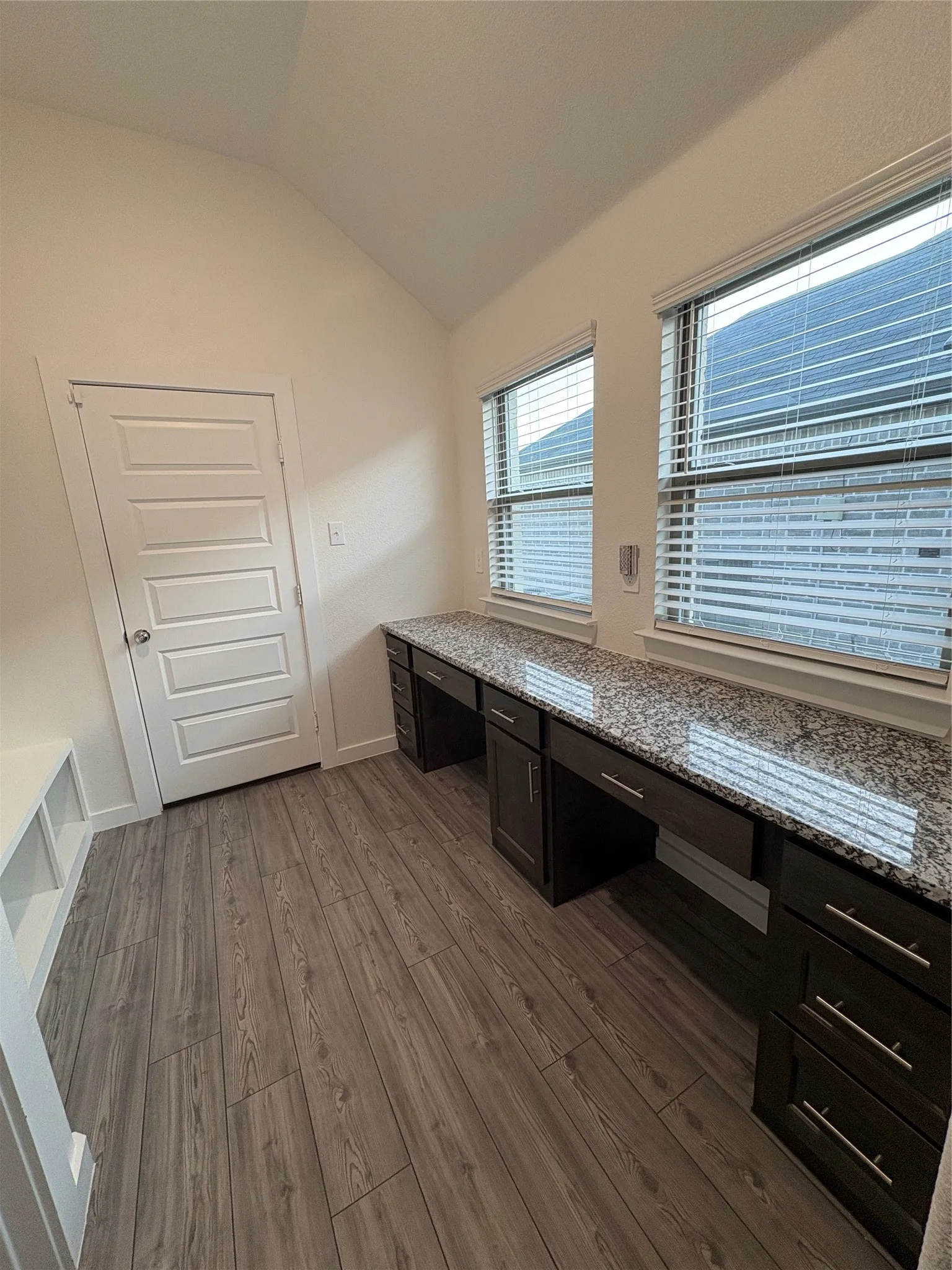 Single Family Residence For Rent in Hunt County , 3258 Feller Lane, Royse City, Texas 75189, 3 Bedroom, 2 Bathroom, 2 Garage spaces, 1,881 Sqft, built in 2021, mls#21353228, Real Estate Agent in Royse City, Homes For Rent in Hunt county, Homes For Rent in Royse City, Realtor in Royse City Texas, Real Estate Brokerage Independent Realty Texas, Luminita Cordes Realtor