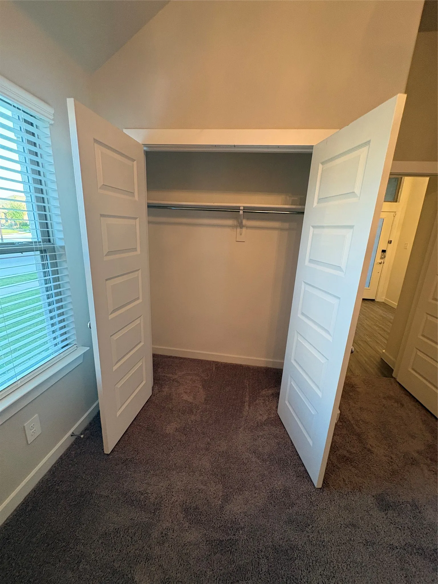 Single Family Residence For Rent in Hunt County , 3258 Feller Lane, Royse City, Texas 75189, 3 Bedroom, 2 Bathroom, 2 Garage spaces, 1,881 Sqft, built in 2021, mls#21353228, Real Estate Agent in Royse City, Homes For Rent in Hunt county, Homes For Rent in Royse City, Realtor in Royse City Texas, Real Estate Brokerage Independent Realty Texas, Luminita Cordes Realtor