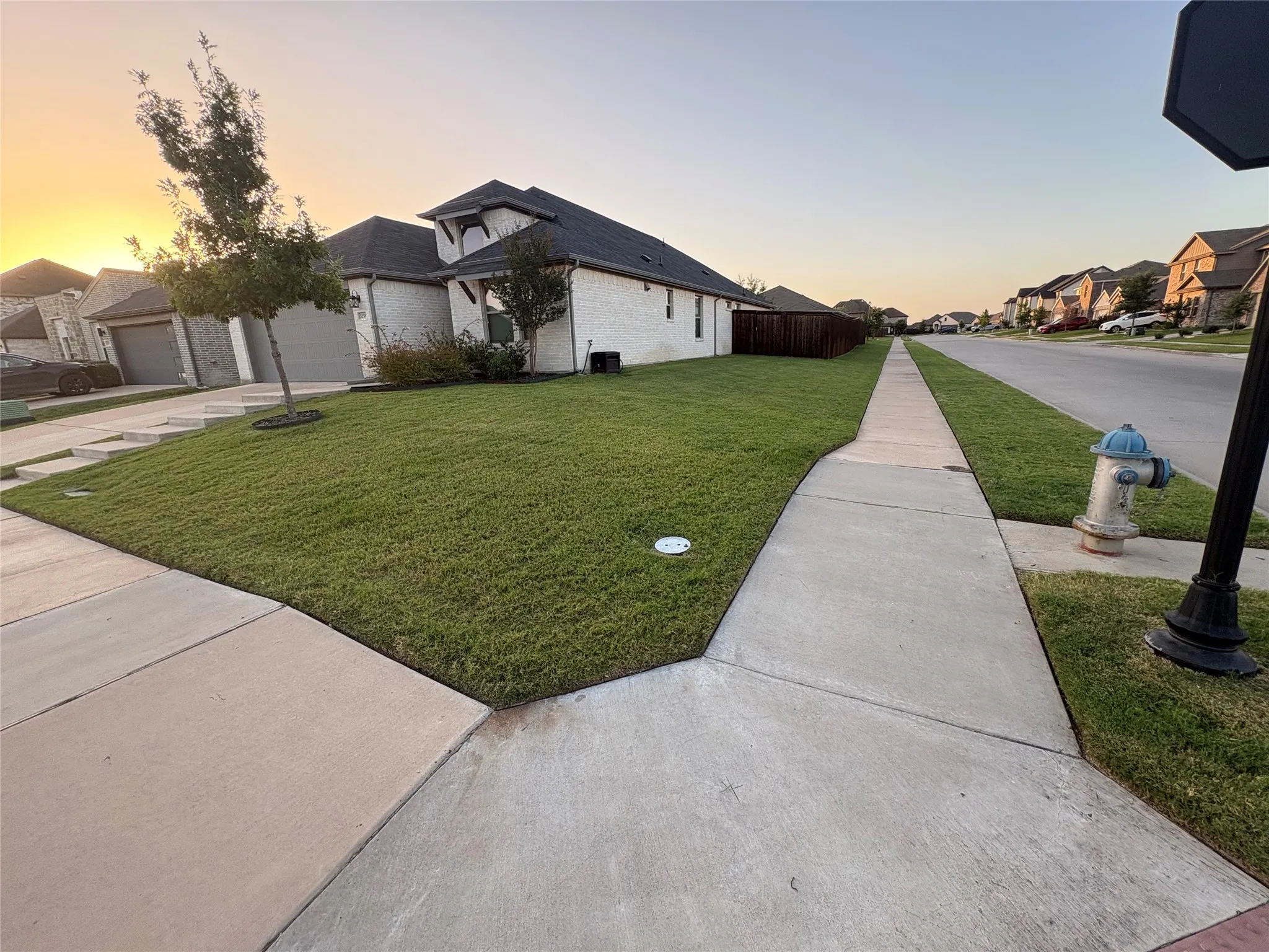 Single Family Residence For Rent in Hunt County , 3258 Feller Lane, Royse City, Texas 75189, 3 Bedroom, 2 Bathroom, 2 Garage spaces, 1,881 Sqft, built in 2021, mls#21353228, Real Estate Agent in Royse City, Homes For Rent in Hunt county, Homes For Rent in Royse City, Realtor in Royse City Texas, Real Estate Brokerage Independent Realty Texas, Luminita Cordes Realtor