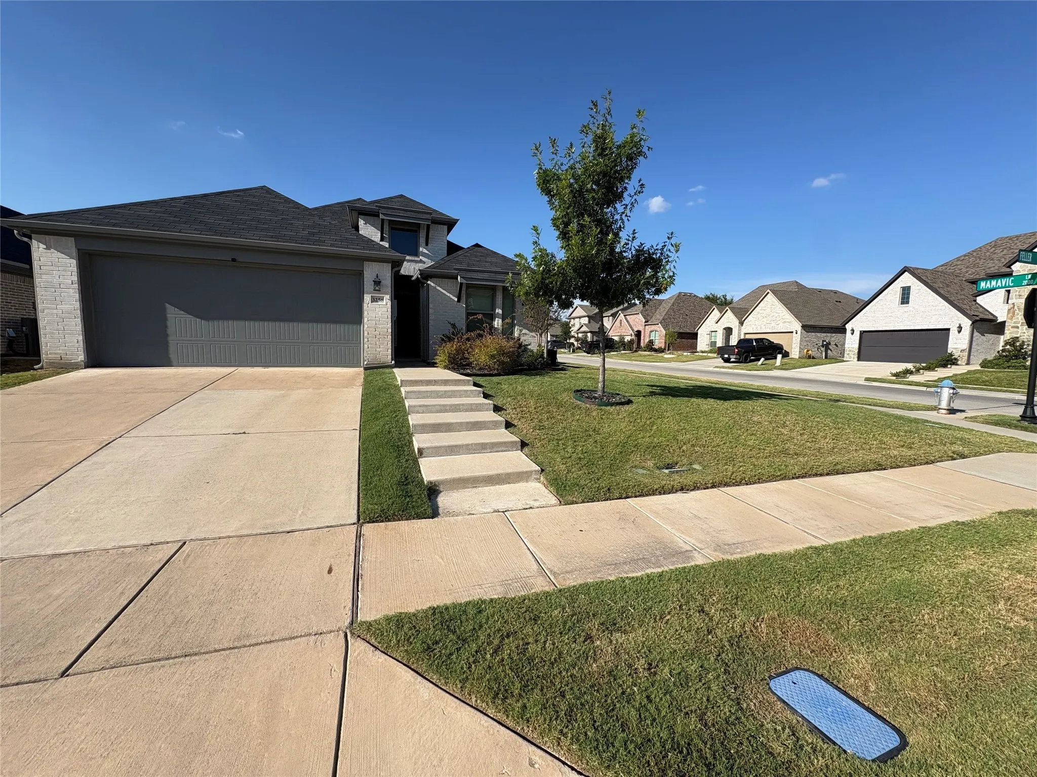 Single Family Residence For Rent in Hunt County , 3258 Feller Lane, Royse City, Texas 75189, 3 Bedroom, 2 Bathroom, 2 Garage spaces, 1,881 Sqft, built in 2021, mls#21353228, Real Estate Agent in Royse City, Homes For Rent in Hunt county, Homes For Rent in Royse City, Realtor in Royse City Texas, Real Estate Brokerage Independent Realty Texas, Luminita Cordes Realtor