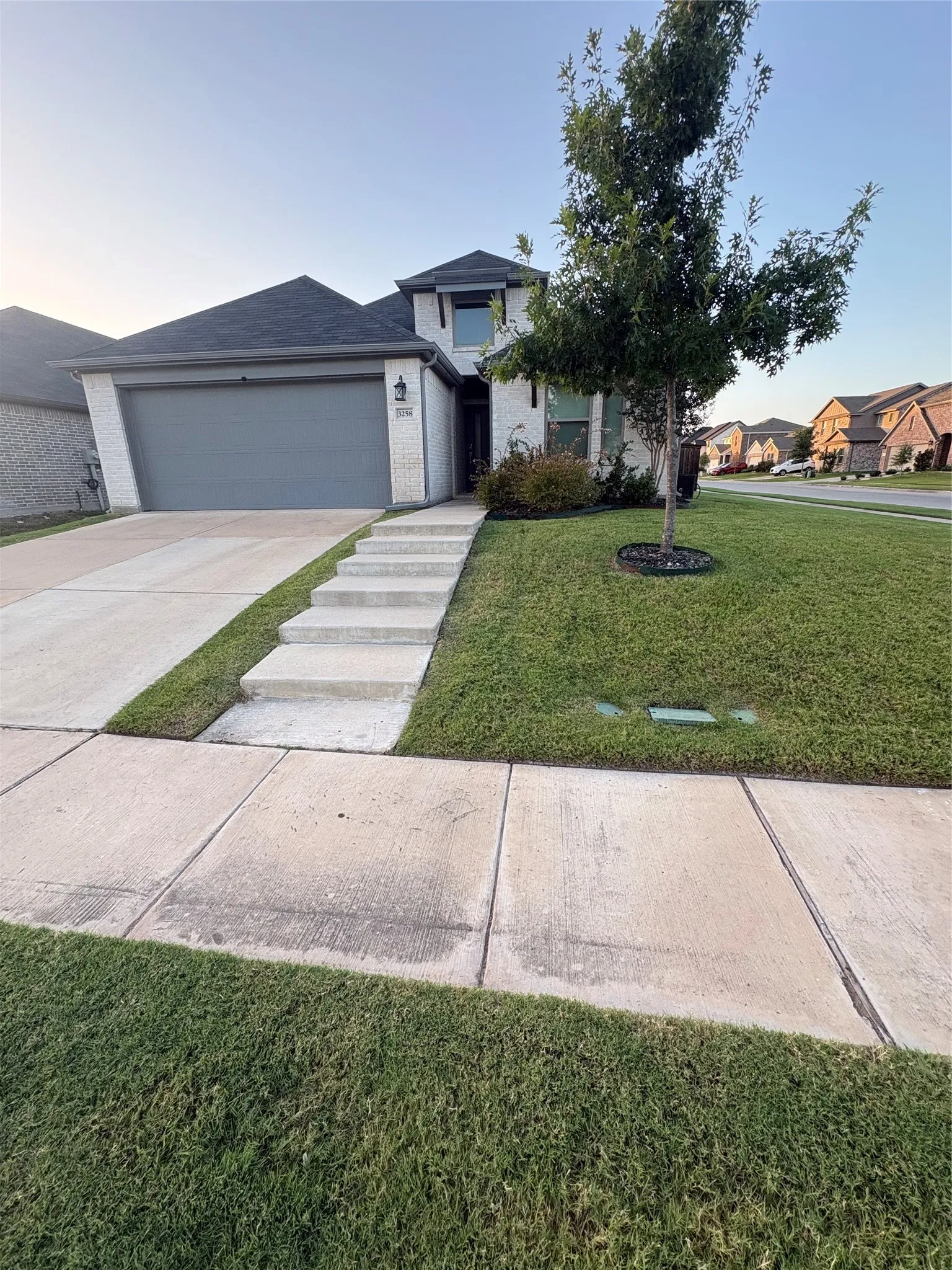 Single Family Residence For Rent in Hunt County , 3258 Feller Lane, Royse City, Texas 75189, 3 Bedroom, 2 Bathroom, 2 Garage spaces, 1,881 Sqft, built in 2021, mls#21353228, Real Estate Agent in Royse City, Homes For Rent in Hunt county, Homes For Rent in Royse City, Realtor in Royse City Texas, Real Estate Brokerage Independent Realty Texas, Luminita Cordes Realtor