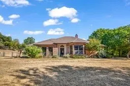 Single Family Residence For Sale in Parker County , 3603 Bluebonnet Circle, Weatherford, Texas 76087, 3 Bedroom, 2 Bathroom, 2 Garage spaces, 1,982 Sqft, built in 1985, mls#21350658, Real Estate Agent in Weatherford, Homes For Sale in Parker county, Homes For Sale in Weatherford, Realtor in Weatherford Texas, Real Estate Brokerage Independent Realty Texas, Luminita Cordes Realtor