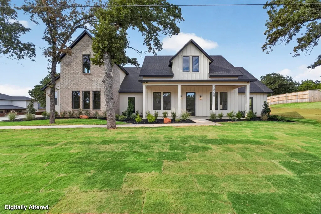 Single Family Residence For Sale in Johnson County , 2805 Private 73107, Burleson, Texas 76028, 4 Bedroom, 5 Bathroom, 2 Garage spaces, 3,175 Sqft, built in 2026, mls#21354149, Real Estate Agent in Burleson, Homes For Sale in Johnson county, Homes For Sale in Burleson, Realtor in Burleson Texas, Real Estate Brokerage Independent Realty Texas, Luminita Cordes Realtor