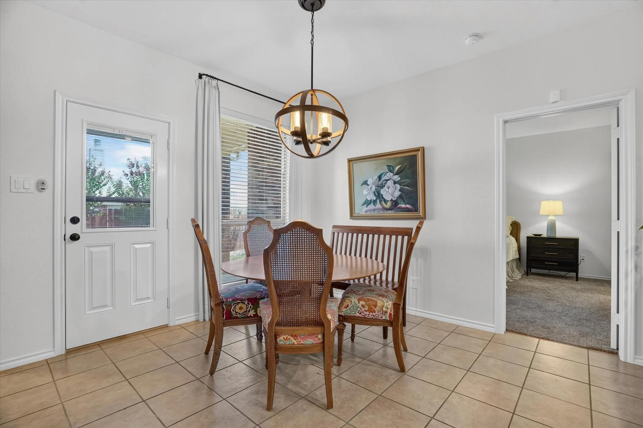 Single Family Residence For Sale in Parker County , 2201 Kaitlyn Drive, Weatherford, Texas 76087, 3 Bedroom, 2 Bathroom, 2 Garage spaces, 1,862 Sqft, built in 2009, mls#21353948, Real Estate Agent in Weatherford, Homes For Sale in Parker county, Homes For Sale in Weatherford, Realtor in Weatherford Texas, Real Estate Brokerage Independent Realty Texas, Luminita Cordes Realtor