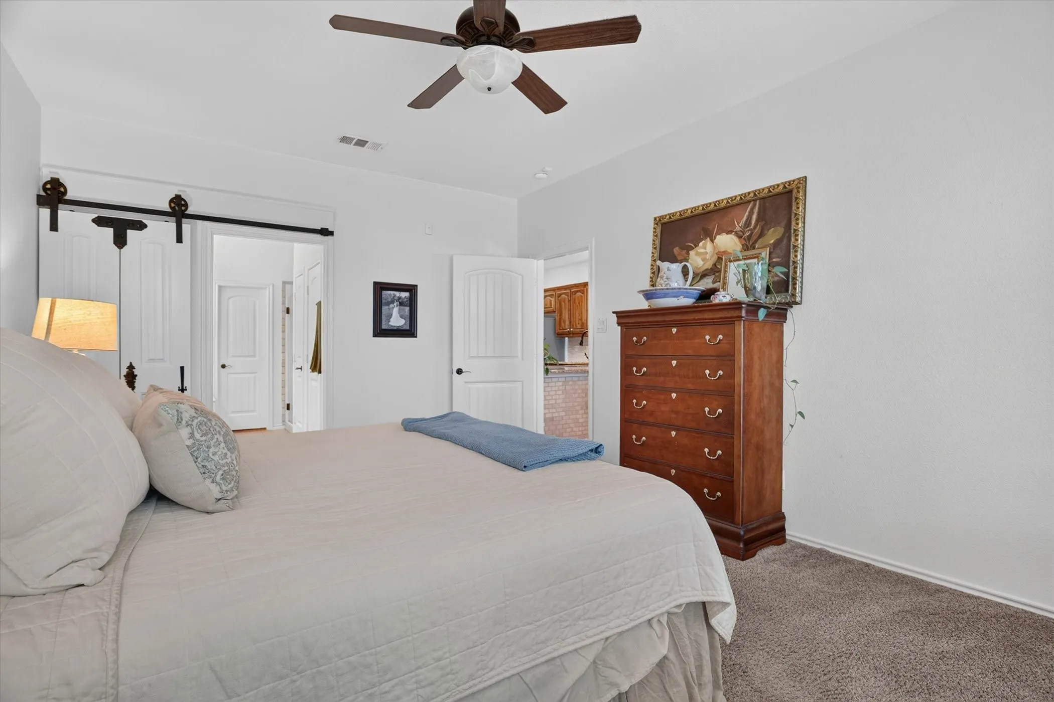 Single Family Residence For Sale in Parker County , 2201 Kaitlyn Drive, Weatherford, Texas 76087, 3 Bedroom, 2 Bathroom, 2 Garage spaces, 1,862 Sqft, built in 2009, mls#21353948, Real Estate Agent in Weatherford, Homes For Sale in Parker county, Homes For Sale in Weatherford, Realtor in Weatherford Texas, Real Estate Brokerage Independent Realty Texas, Luminita Cordes Realtor
