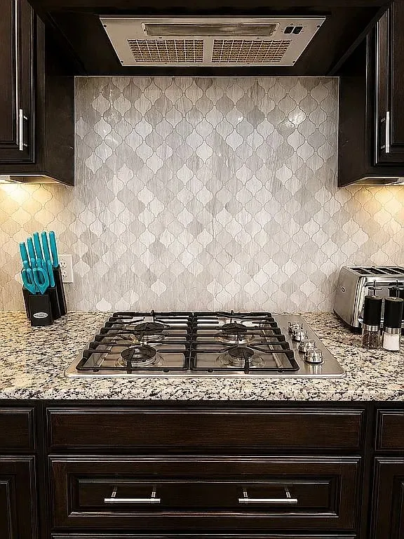 Single Family Residence For Sale in Tarrant County , 2828 Stadium View Drive, Fort Worth, Texas 76118, 4 Bedroom, 4 Bathroom, 3 Garage spaces, 3,385 Sqft, built in 2019, mls#21353827, Real Estate Agent in Fort Worth, Homes For Sale in Tarrant county, Homes For Sale in Fort Worth, Realtor in Fort Worth Texas, Real Estate Brokerage Independent Realty Texas, Luminita Cordes Realtor