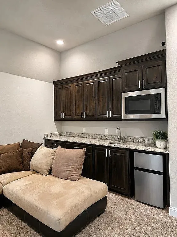 Single Family Residence For Sale in Tarrant County , 2828 Stadium View Drive, Fort Worth, Texas 76118, 4 Bedroom, 4 Bathroom, 3 Garage spaces, 3,385 Sqft, built in 2019, mls#21353827, Real Estate Agent in Fort Worth, Homes For Sale in Tarrant county, Homes For Sale in Fort Worth, Realtor in Fort Worth Texas, Real Estate Brokerage Independent Realty Texas, Luminita Cordes Realtor